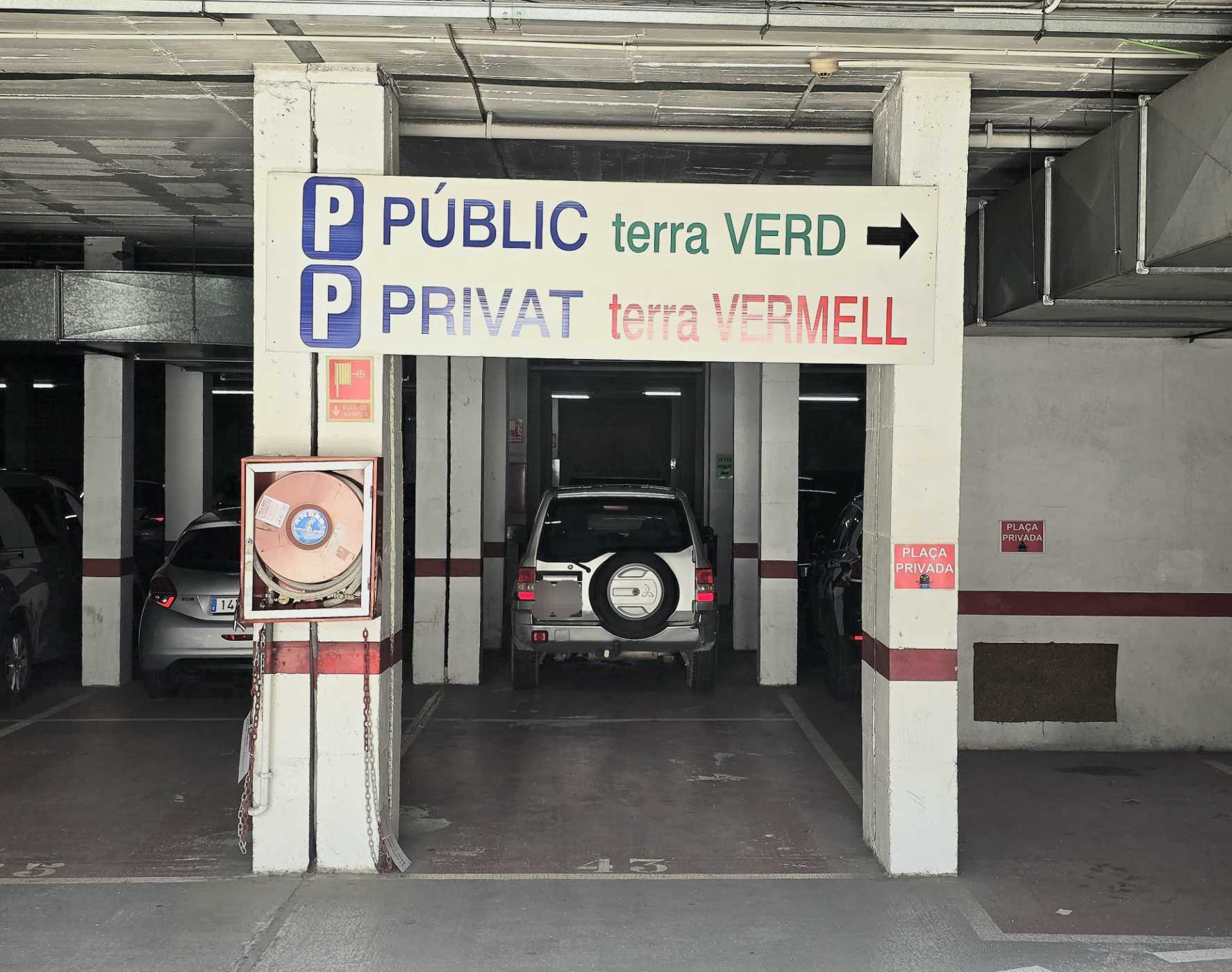 Garaje en venta en carrer Carrer Sant Josep de Calassanç