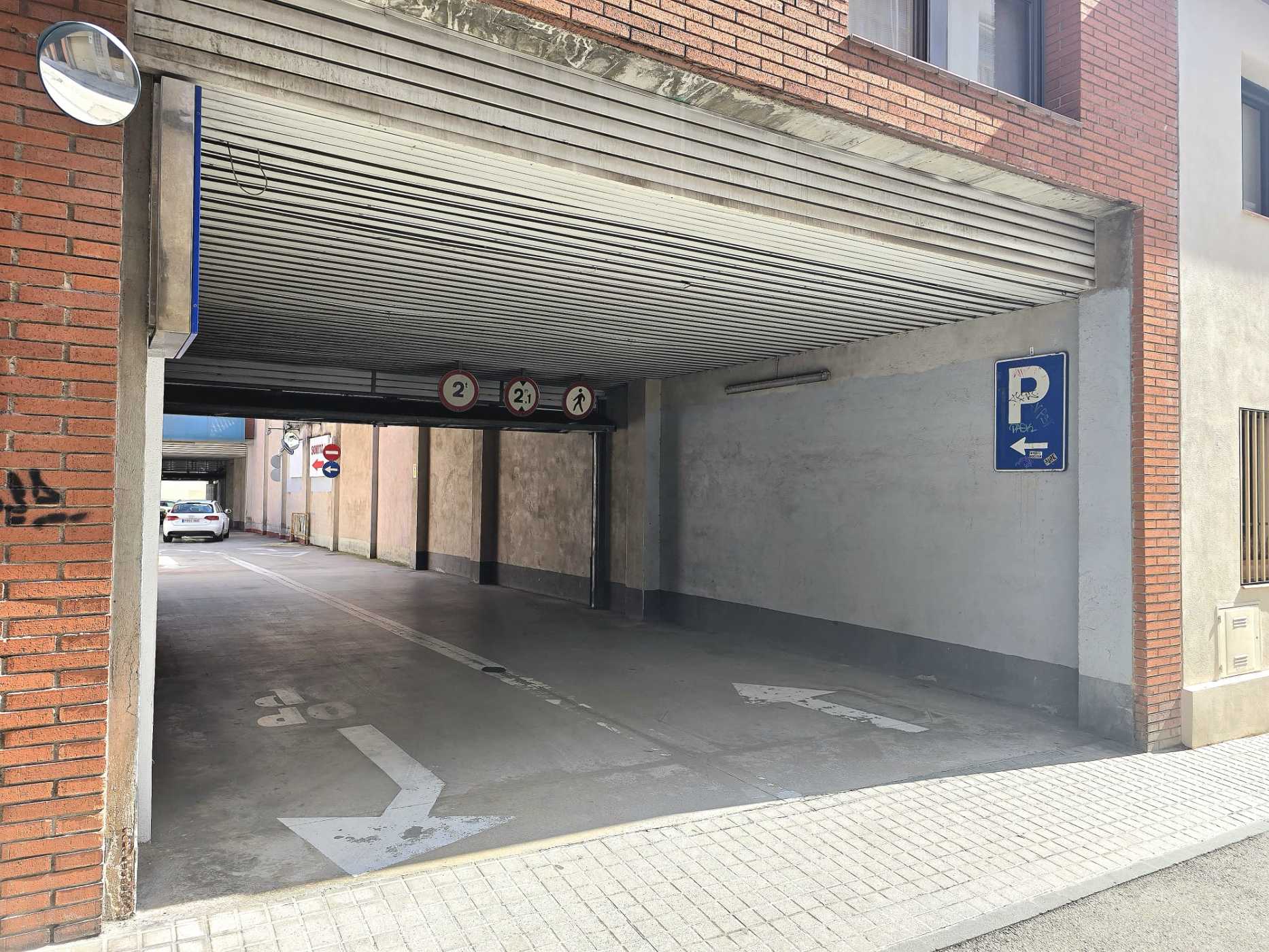 Garaje en venta en carrer Carrer Sant Josep de Calassanç