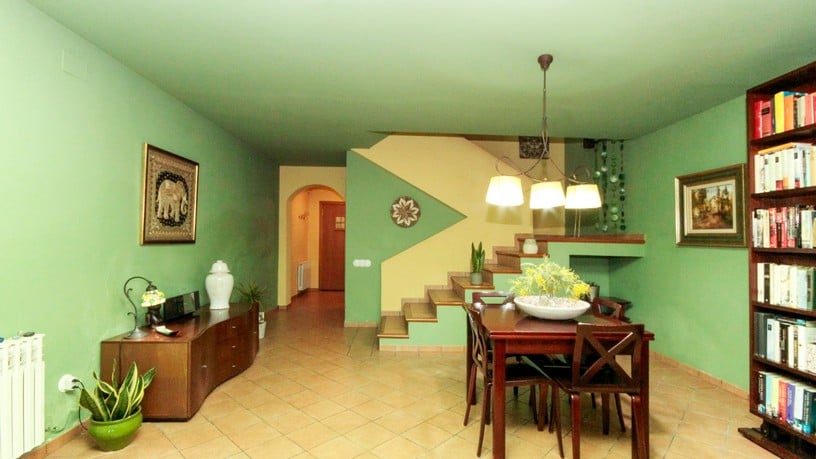 Chalet adosado en venta en carrer Carrer de Freixeneda