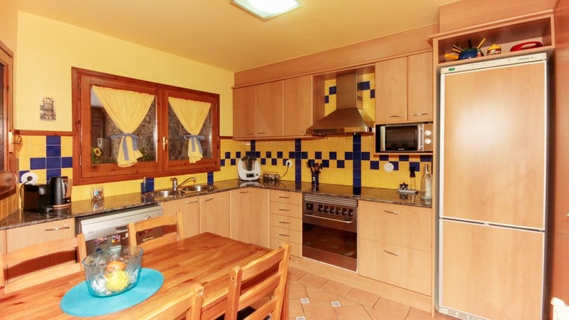 Chalet adosado en venta en carrer Carrer de Freixeneda