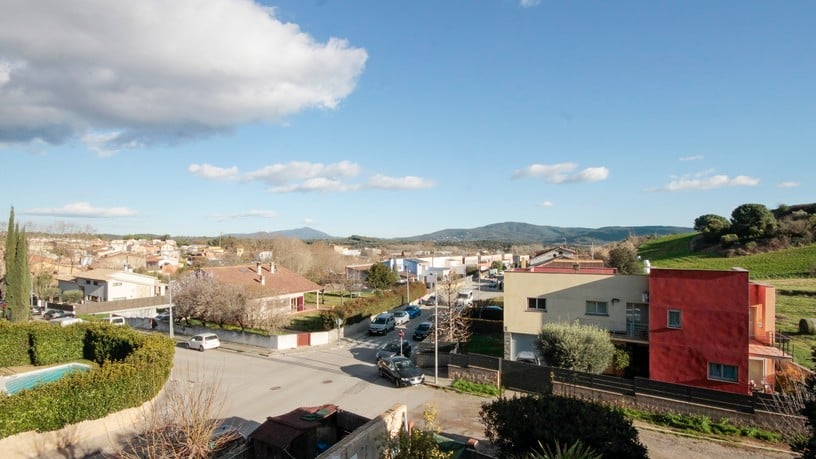 Chalet adosado en venta en carrer Carrer de Freixeneda