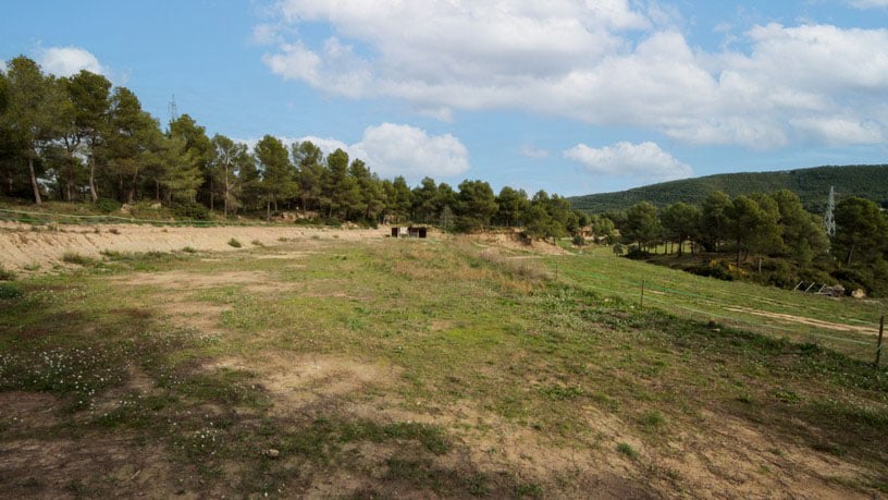 Rustic property for sale in poligono Carrer Josep Maria Bohigas
