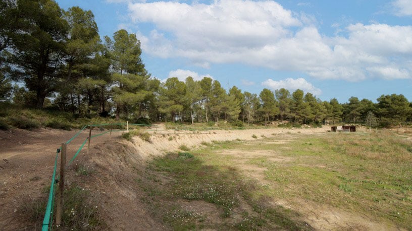 Rustic property for sale in poligono Carrer Josep Maria Bohigas