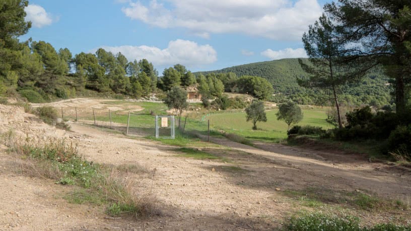 Rustic property for sale in poligono Carrer Josep Maria Bohigas