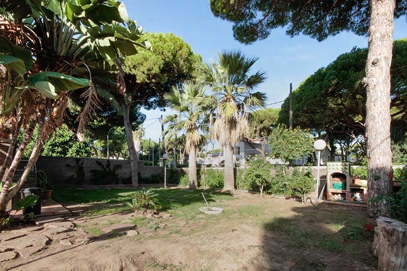 Chalet adosado en venta en carrer Carrer 19