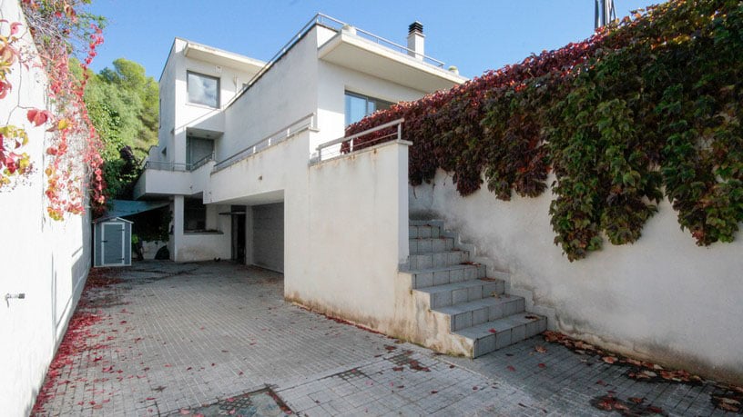 House for sale in carrer Carrer Corts Daragò