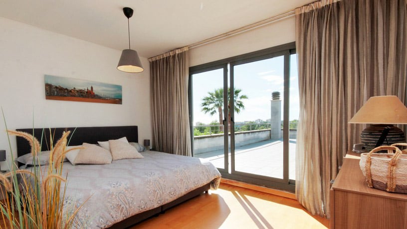 House for sale in carrer Carrer Corts Daragò