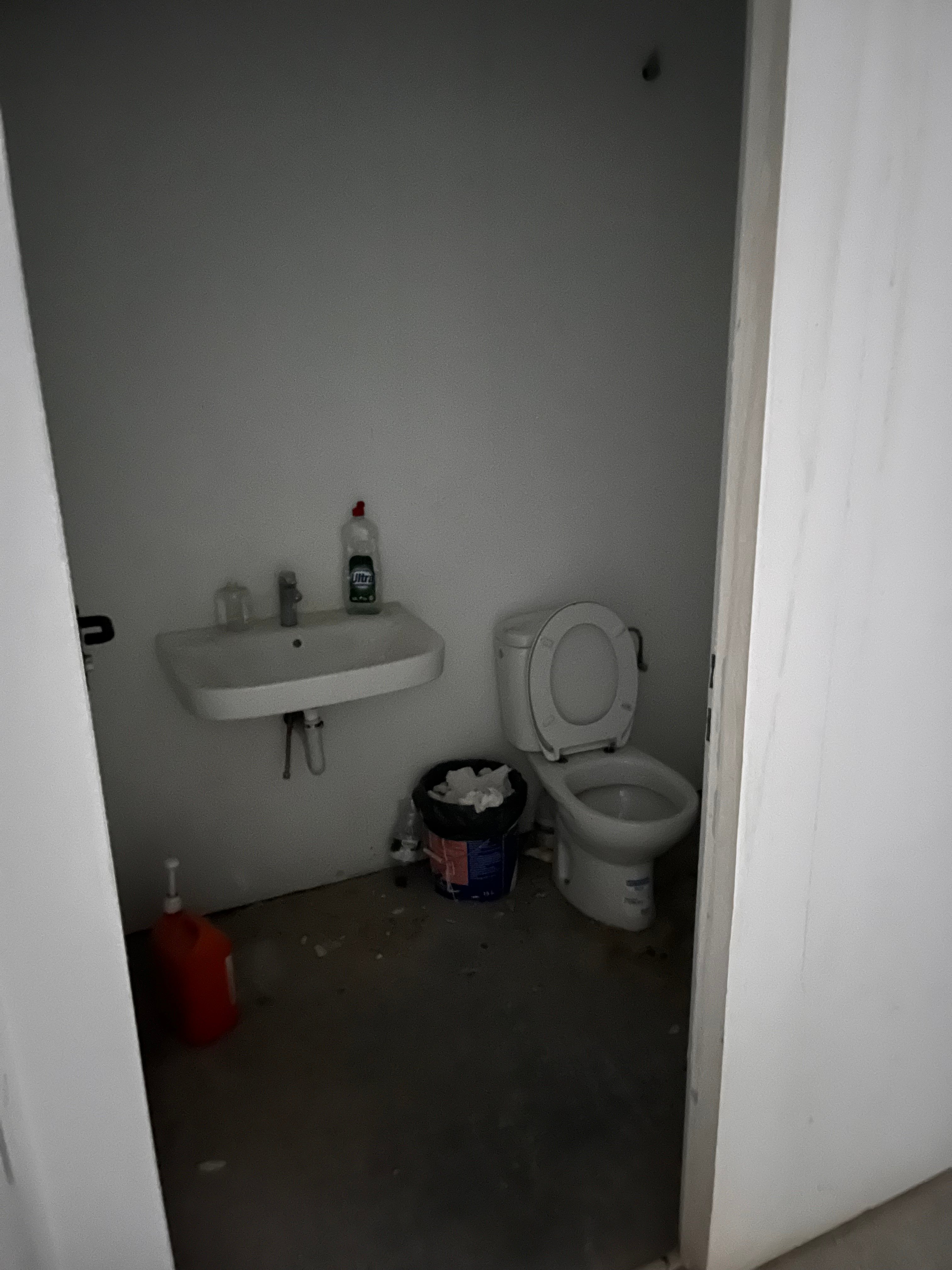 Commercial premises for sale in otros De Cervantes