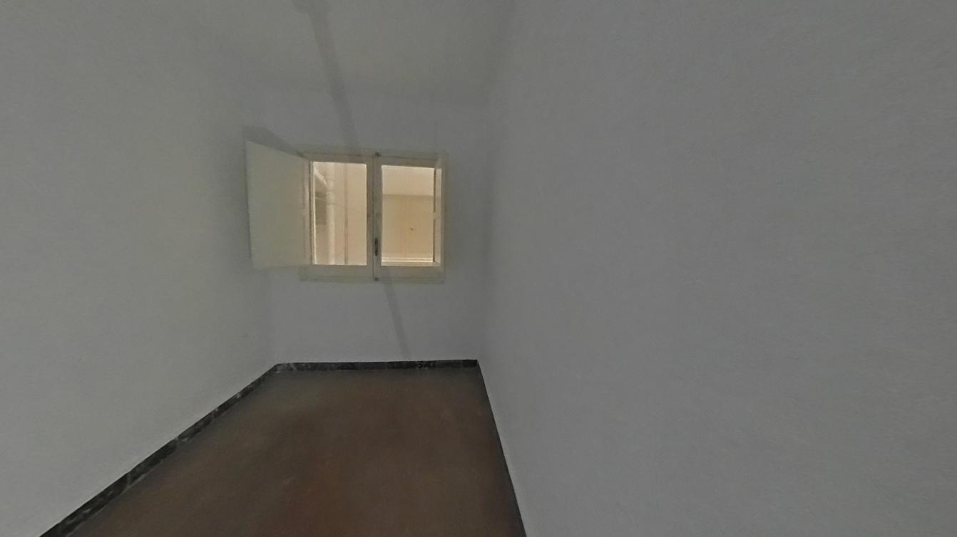 Flat for sale in calle  Cristofol Colom