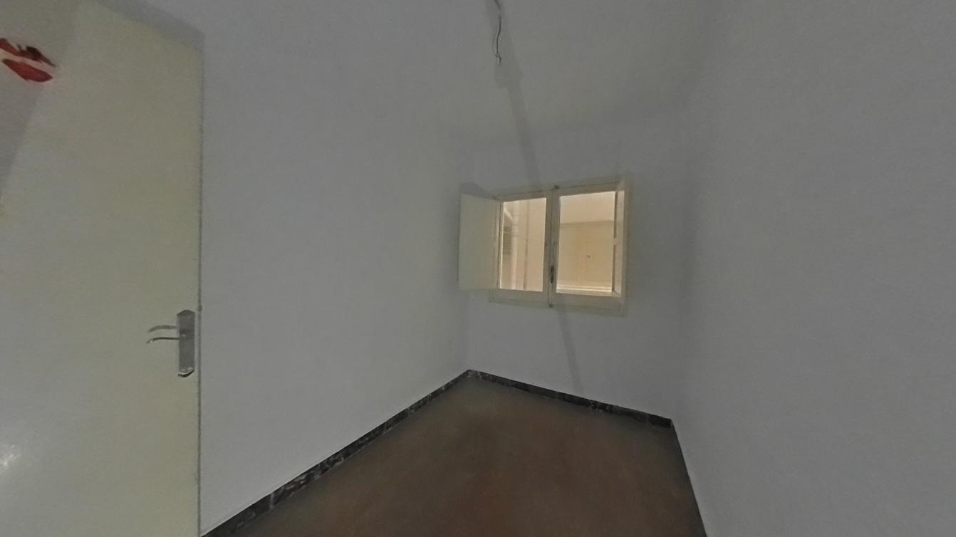 Flat for sale in calle  Cristofol Colom