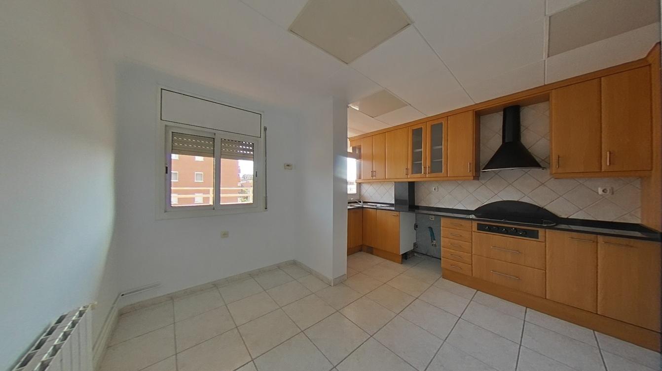 Flat for sale in calle  Ponent