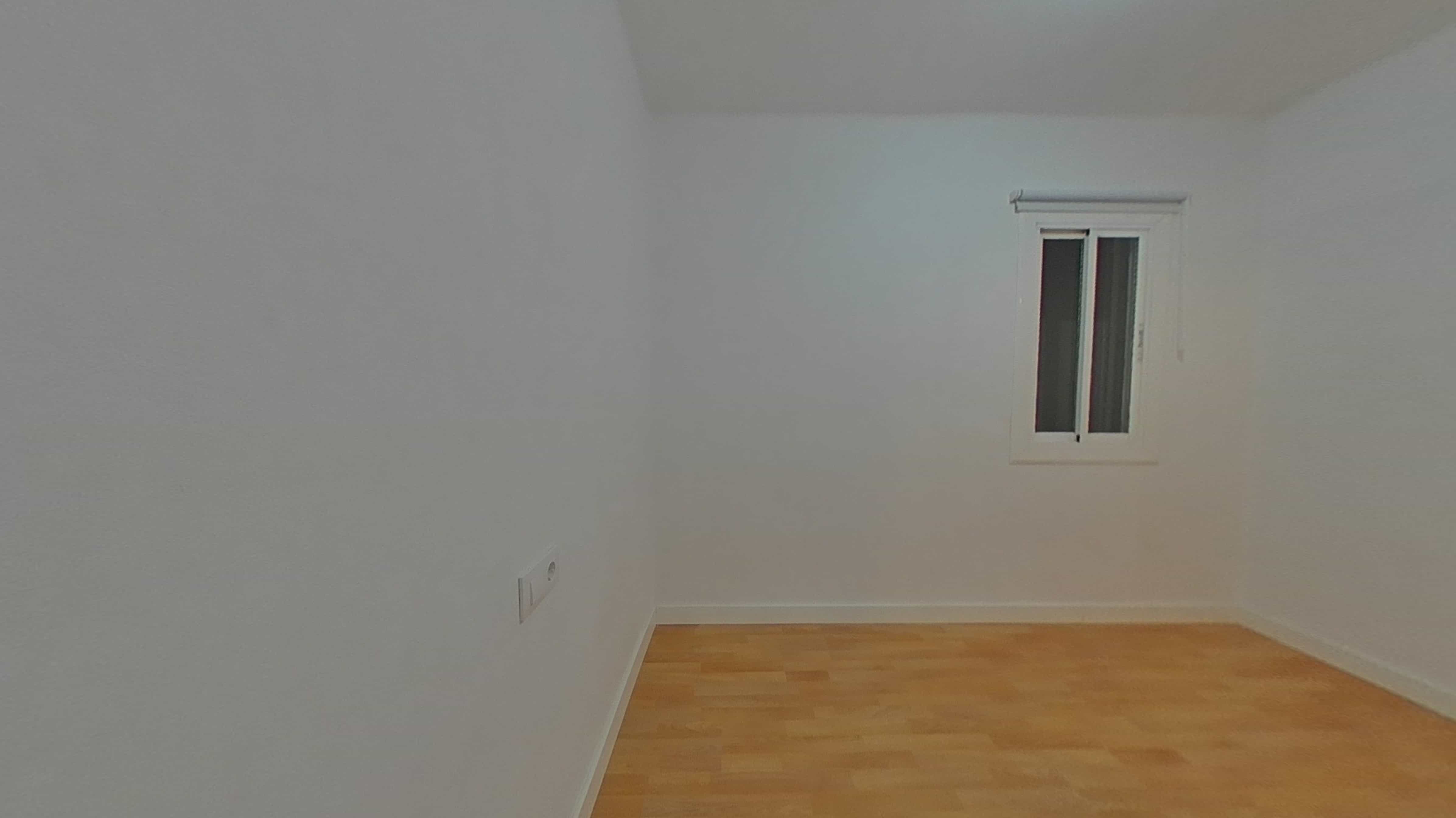 Flat for sale in calle  Francesc Ribas 