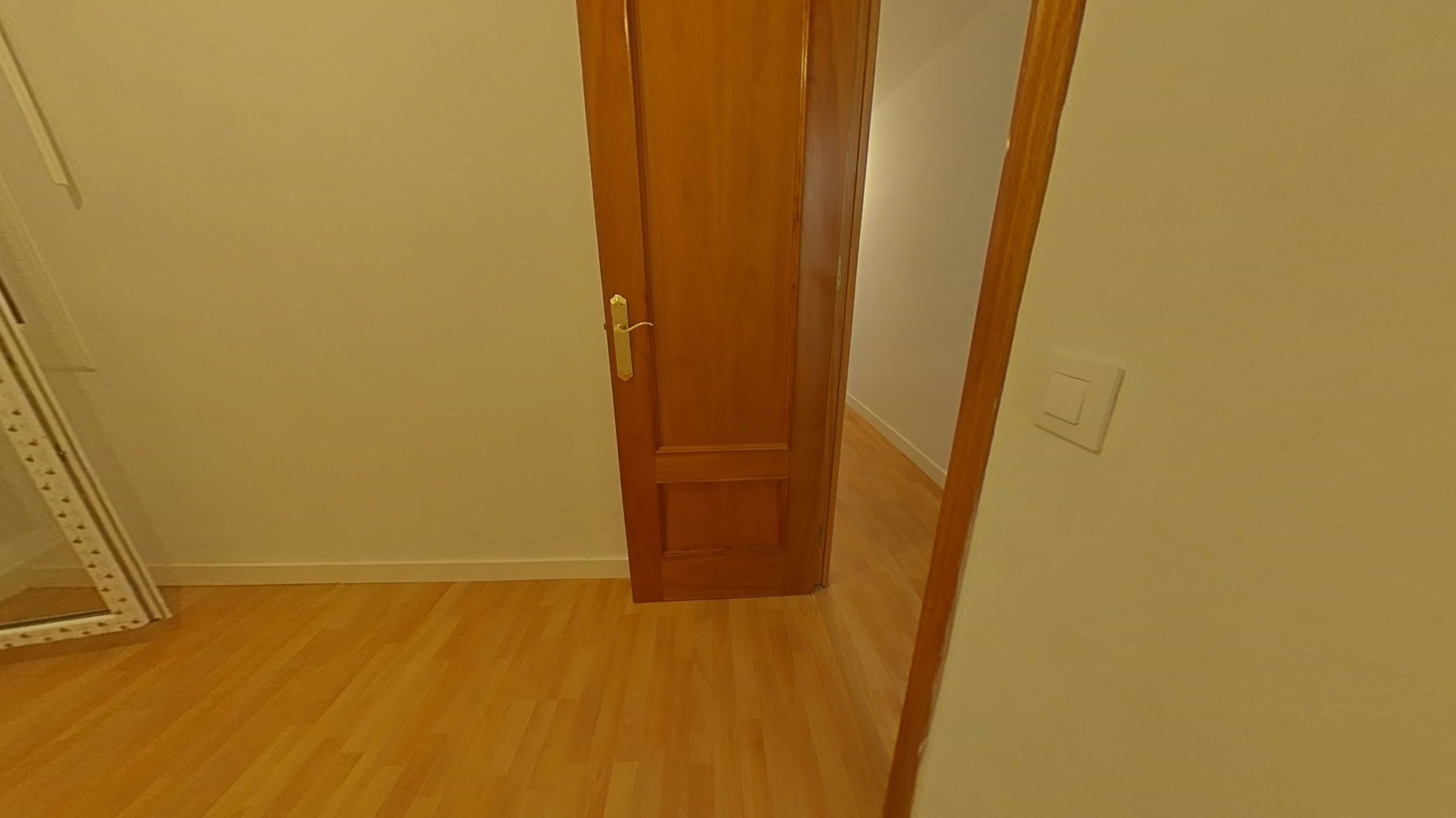 Flat for sale in calle  Francesc Ribas 