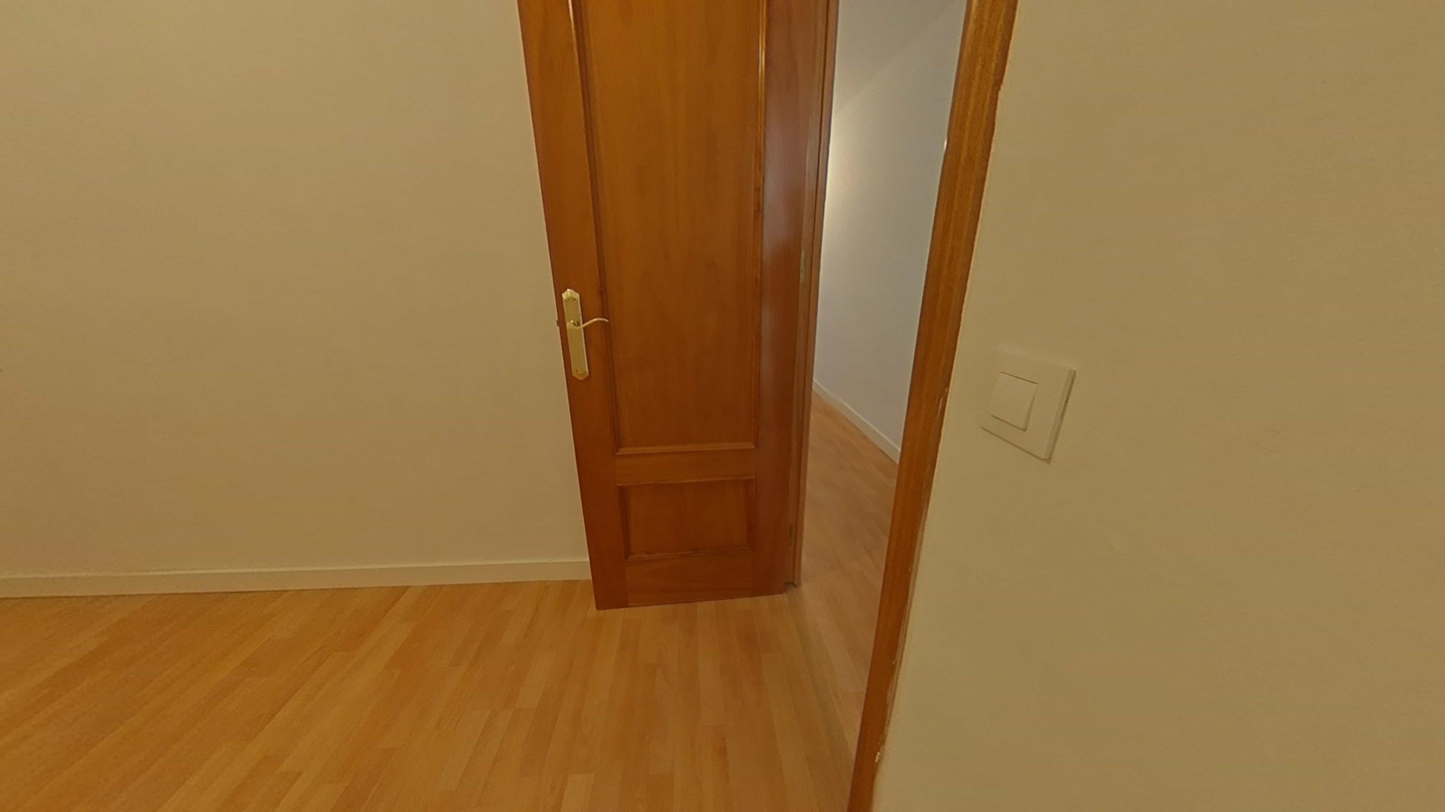 Flat for sale in calle  Francesc Ribas 