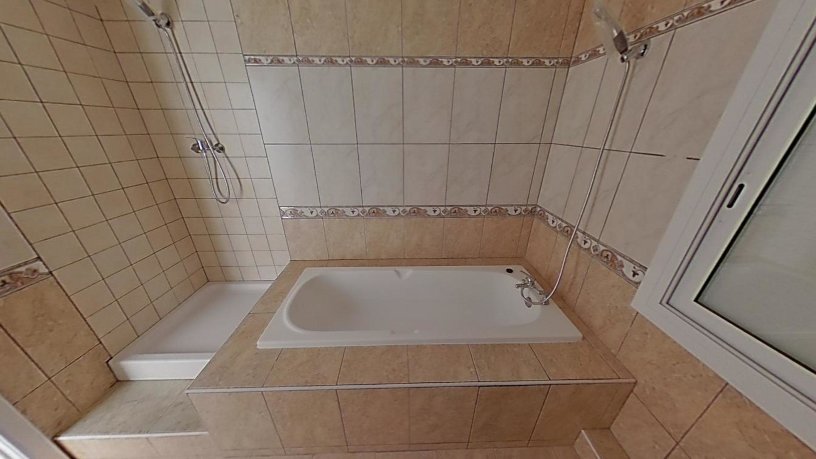 Casa en venta en calle Peni-parc.52-urb.ampuriabrava