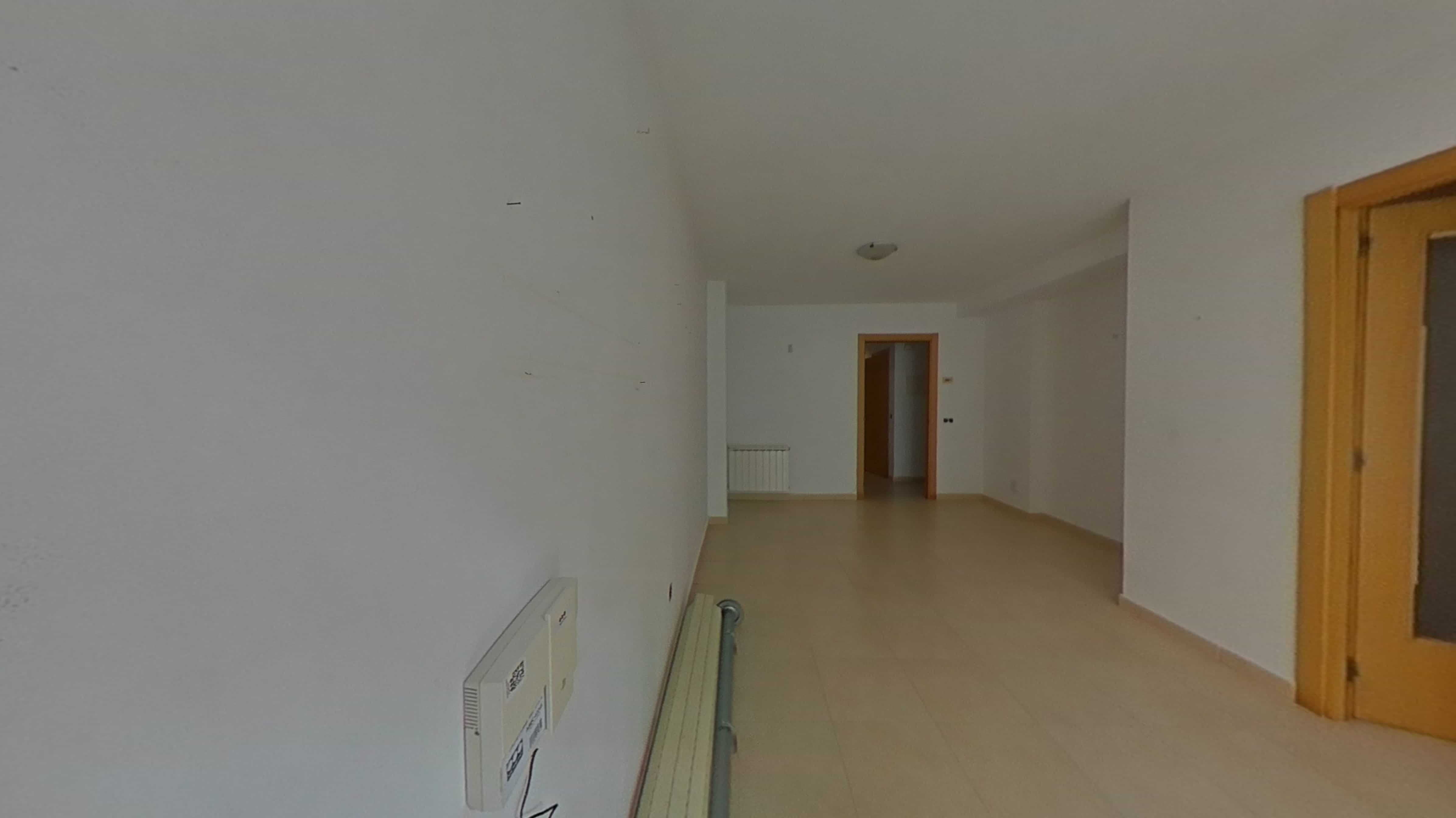 Piso en venta en calle San Maximià 10-12