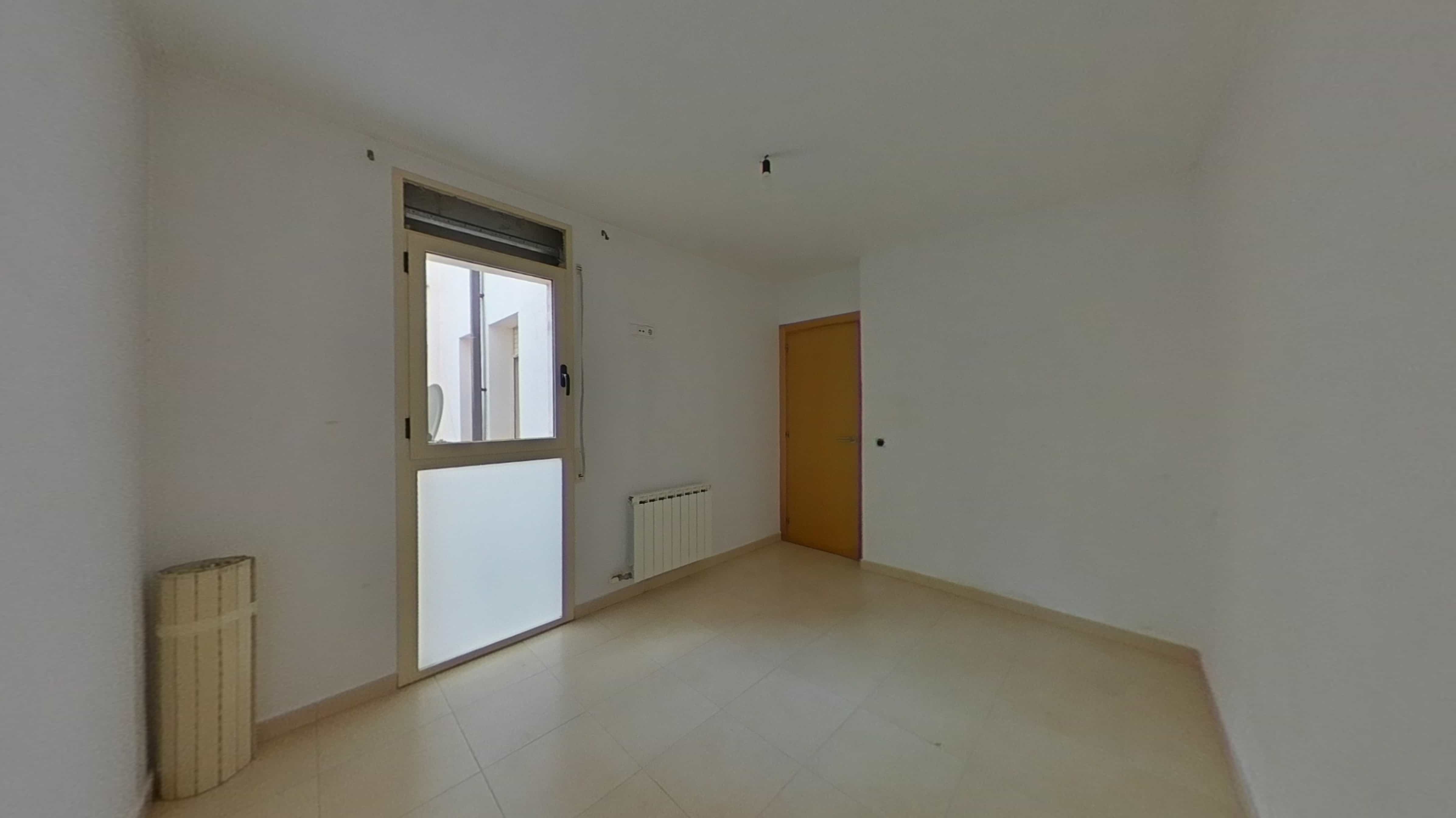 Piso en venta en calle San Maximià 10-12