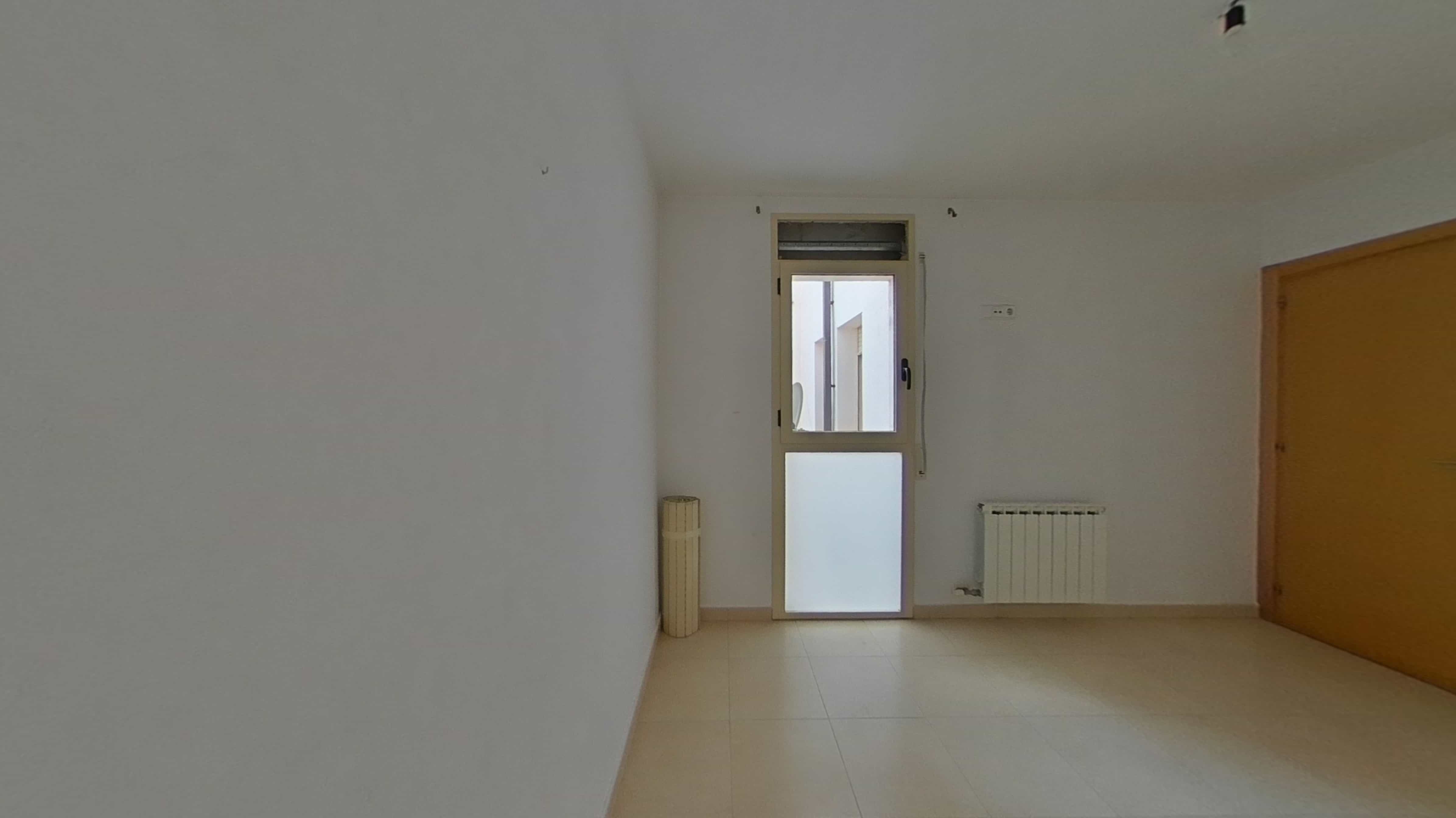 Piso en venta en calle San Maximià 10-12