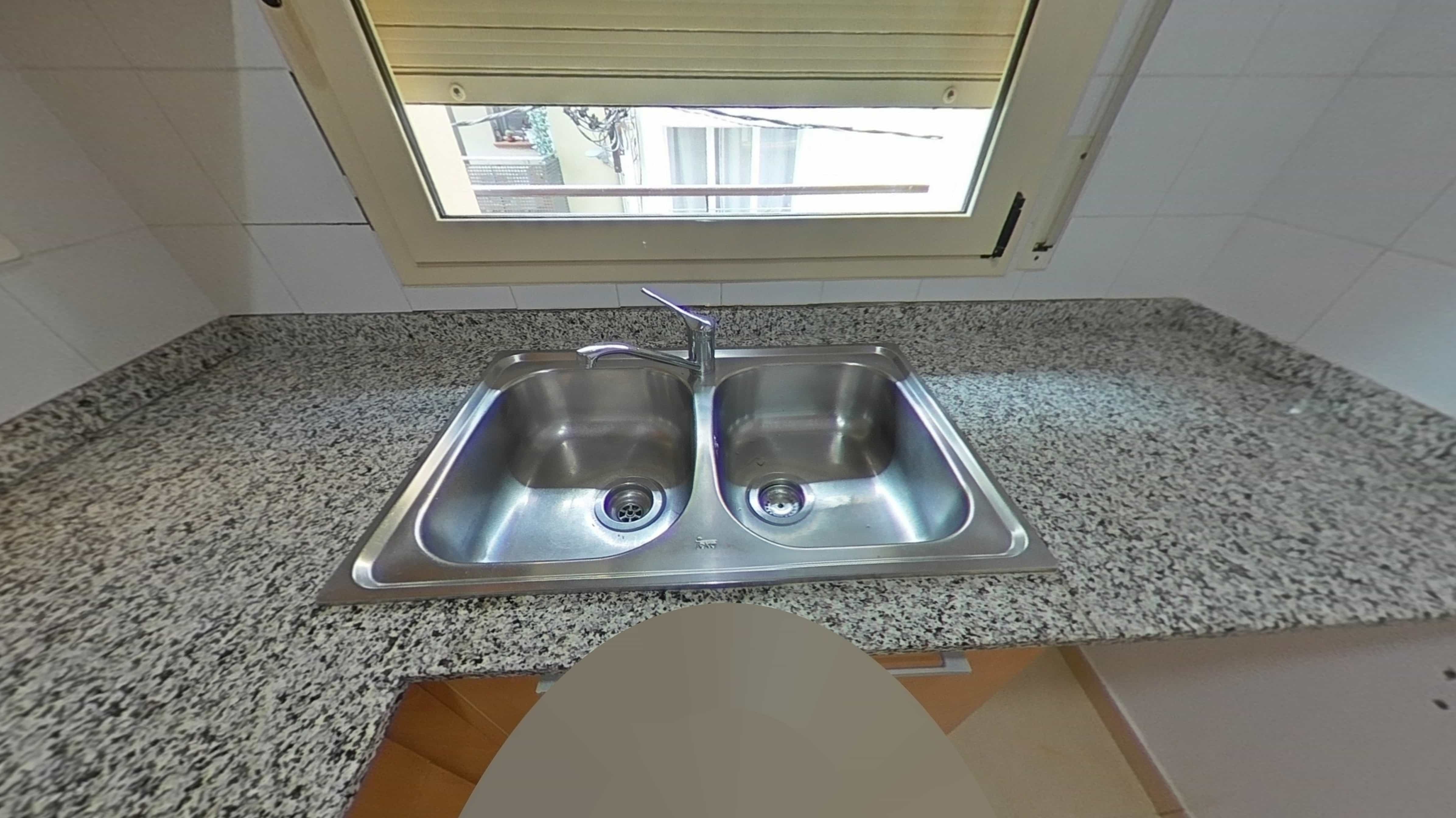 Piso en venta en calle San Maximià 10-12