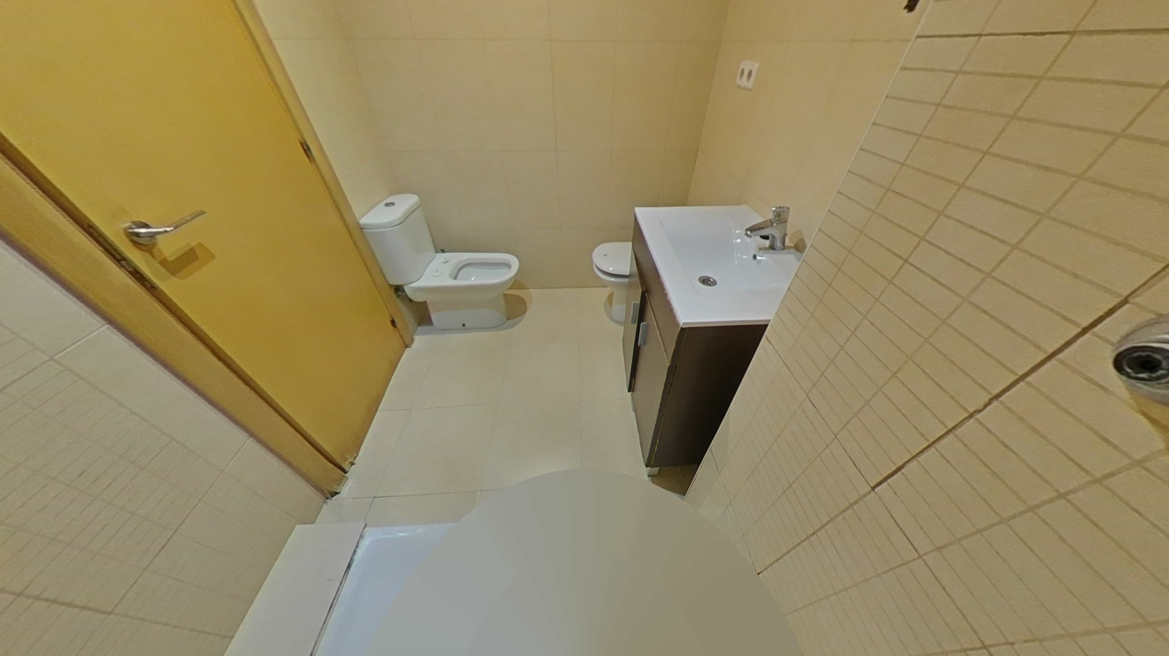 Piso en venta en calle San Maximià 10-12