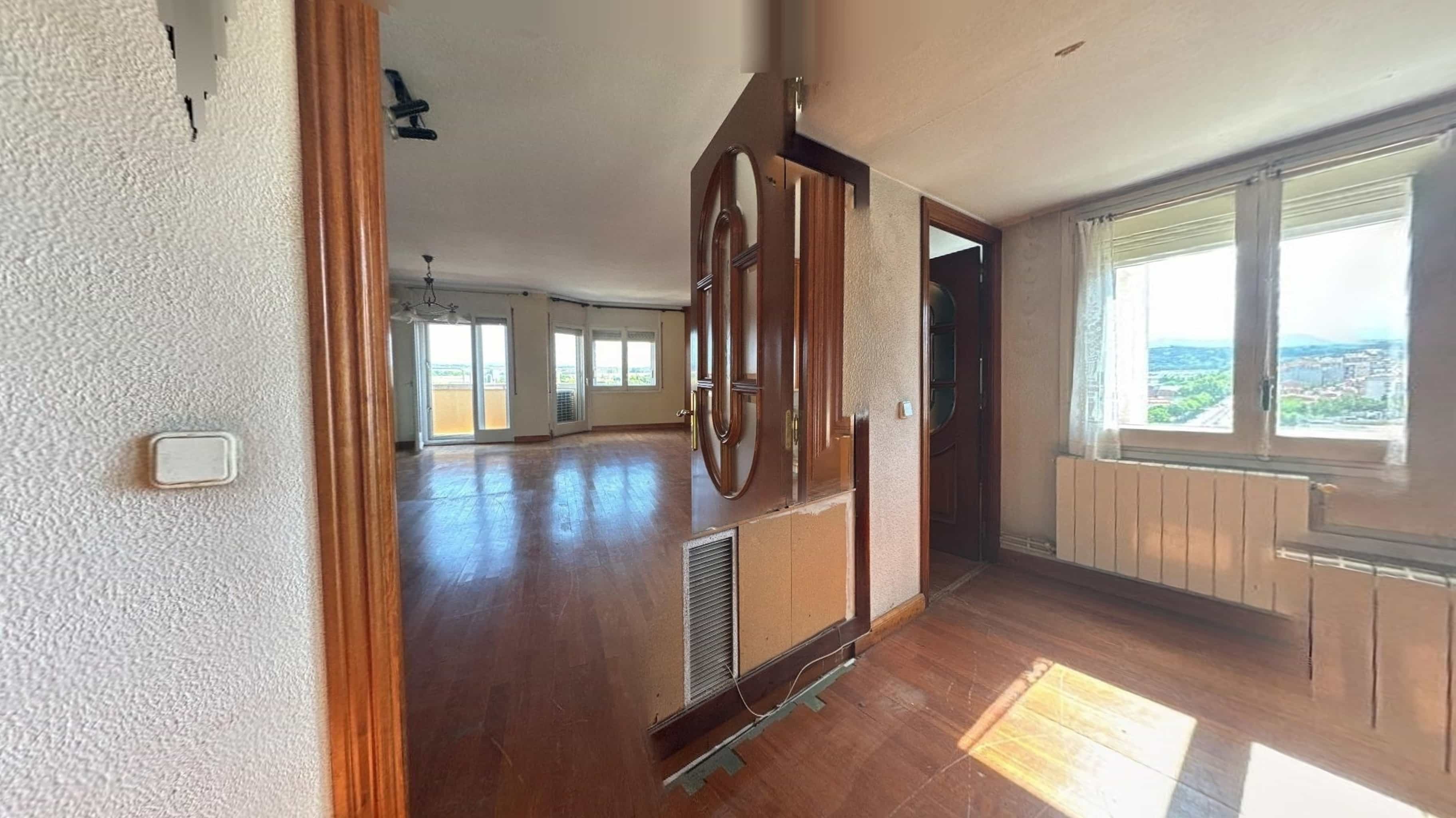 Flat for sale in paseo Paisos Catalans