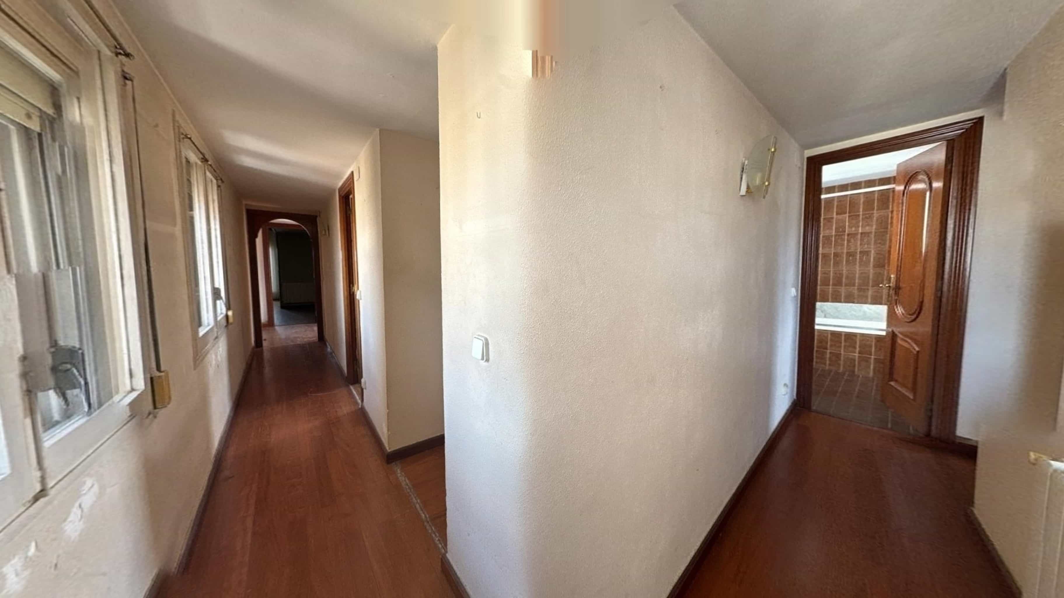 Flat for sale in paseo Paisos Catalans