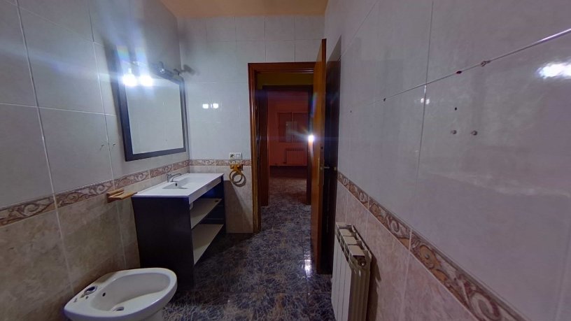 Chalet adosado en venta en calle Bedoll