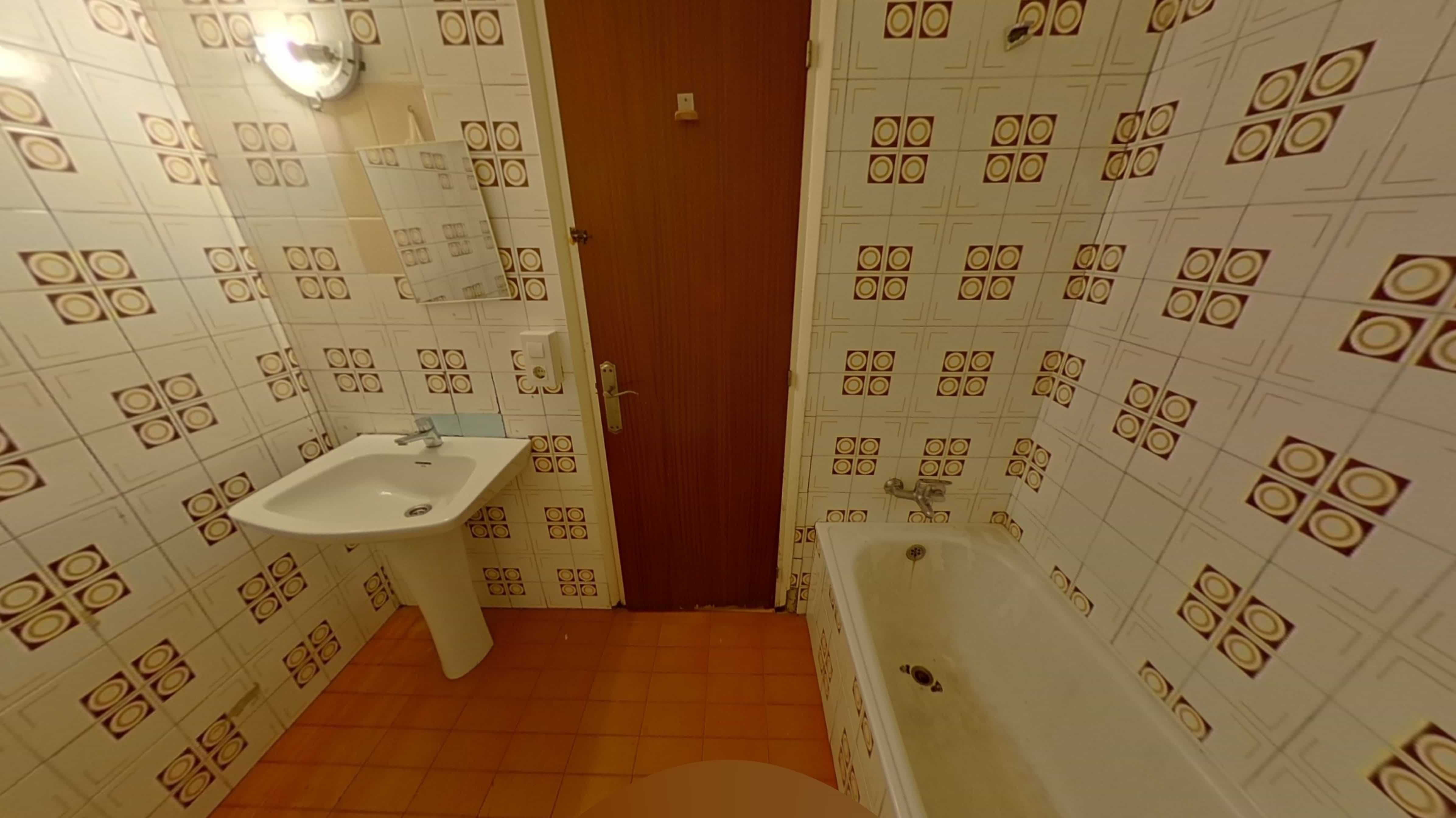 Piso en venta en calle Angel Guimera