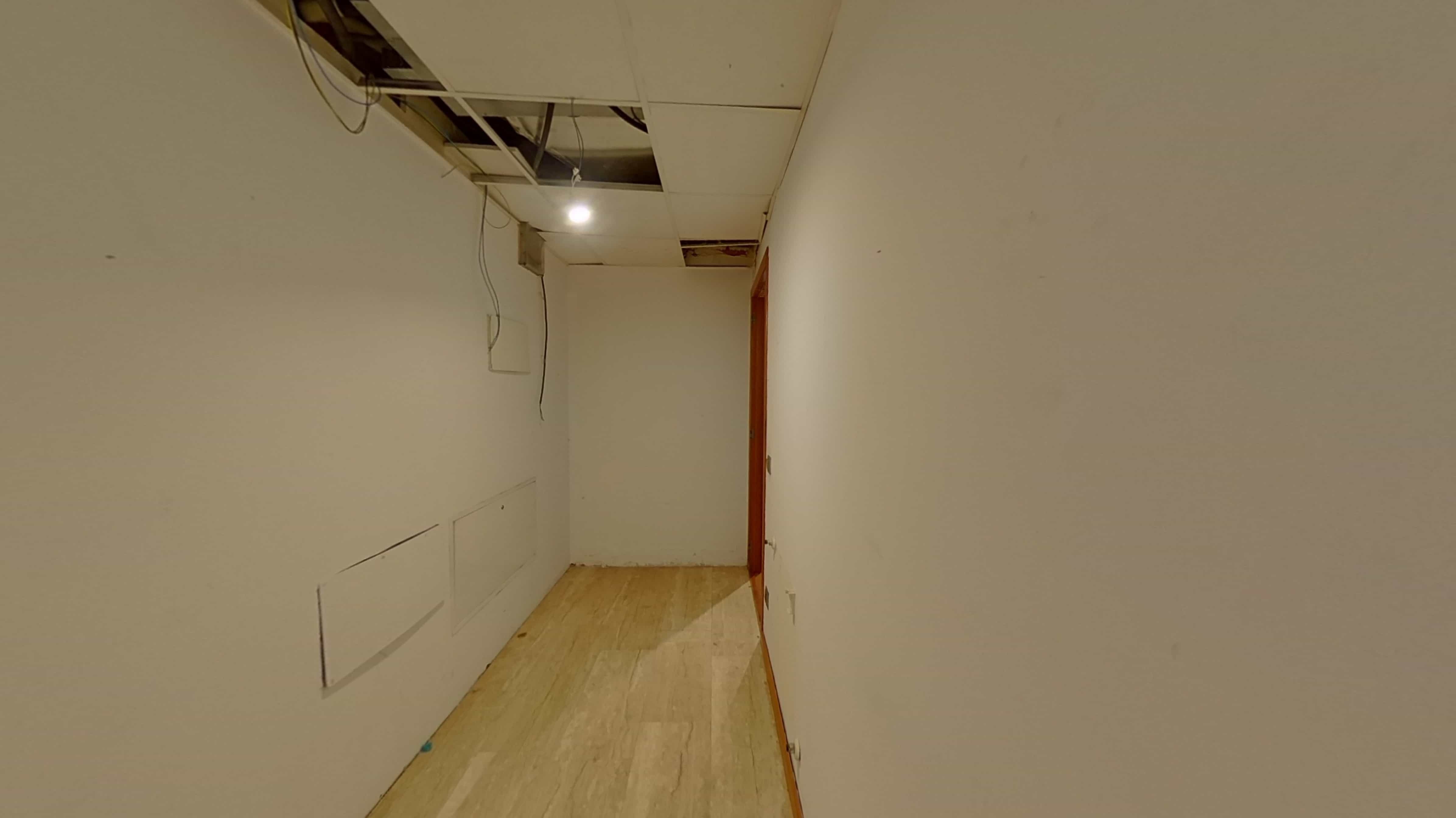 Chalet adosado en venta en calle Emporda