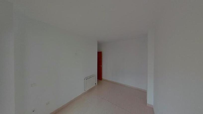 Flat for sale in calle Montseny