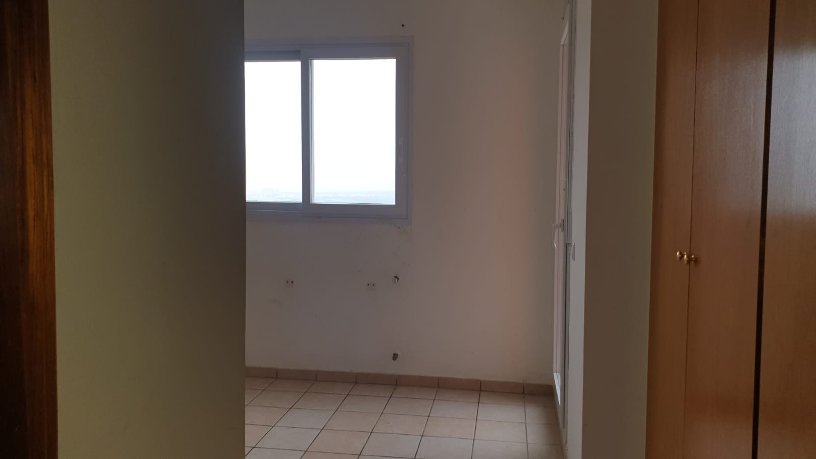 Chalet adosado en venta en calle Anglaterra