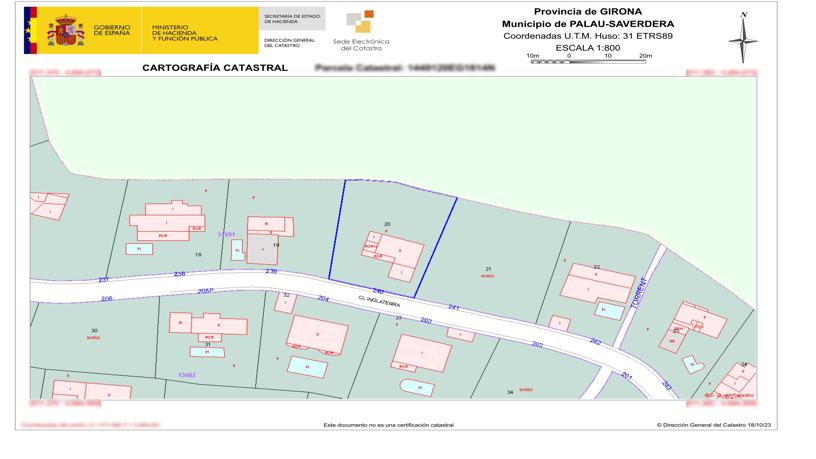 Chalet adosado en venta en calle Anglaterra