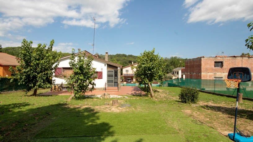 Casa en venta en urbanizacion Avinguda Can Salvà
