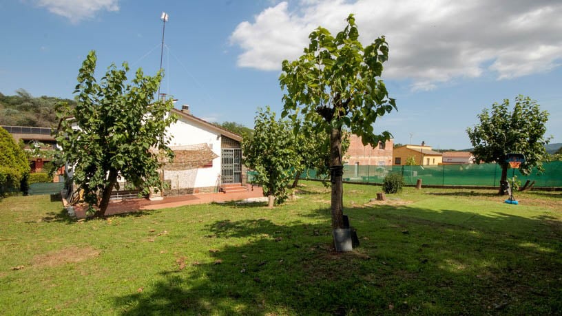 Casa en venta en urbanizacion Avinguda Can Salvà