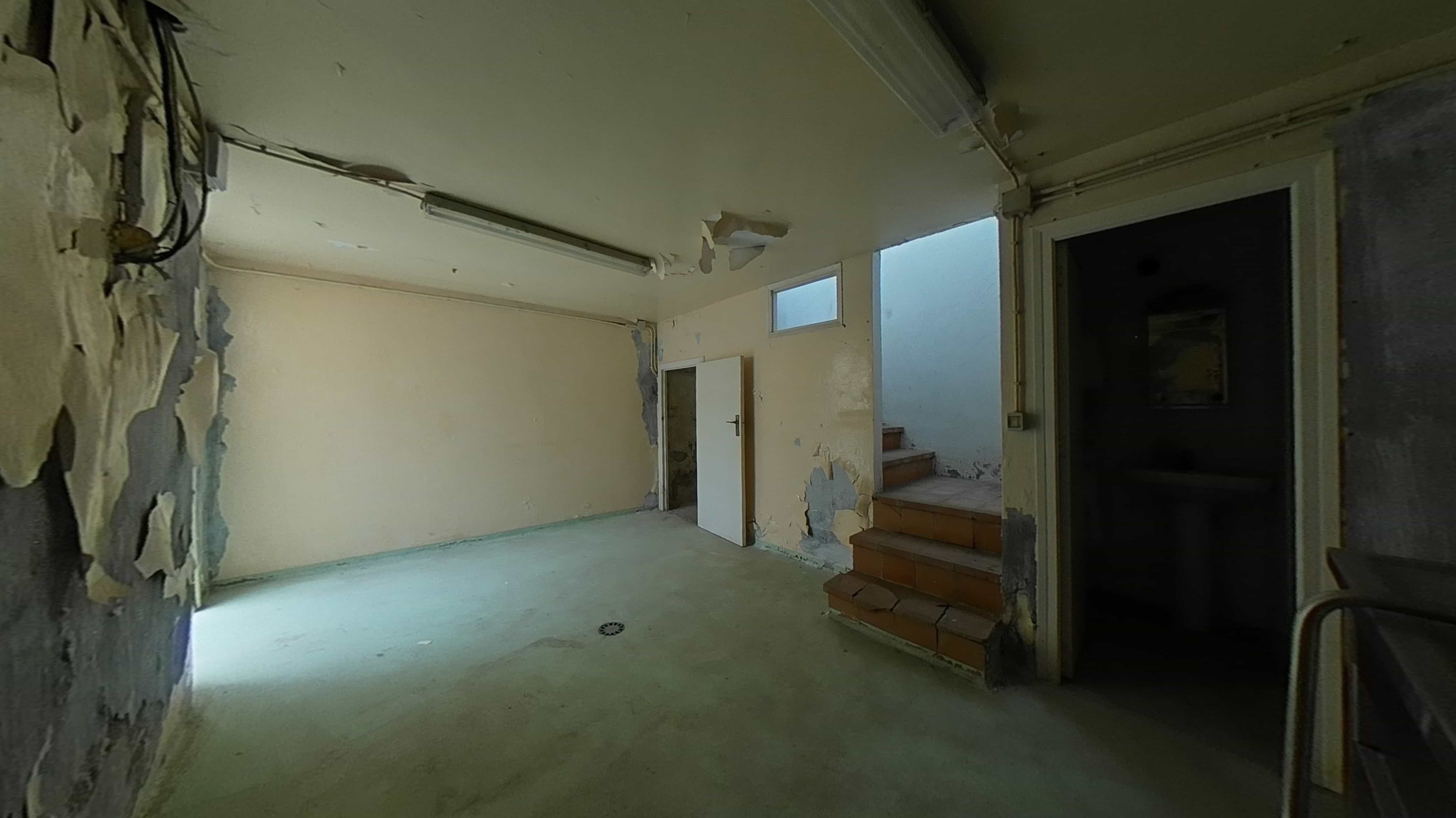 Chalet adosado en venta en calle Raval