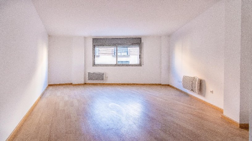 Garage for sale in calle Franmacia