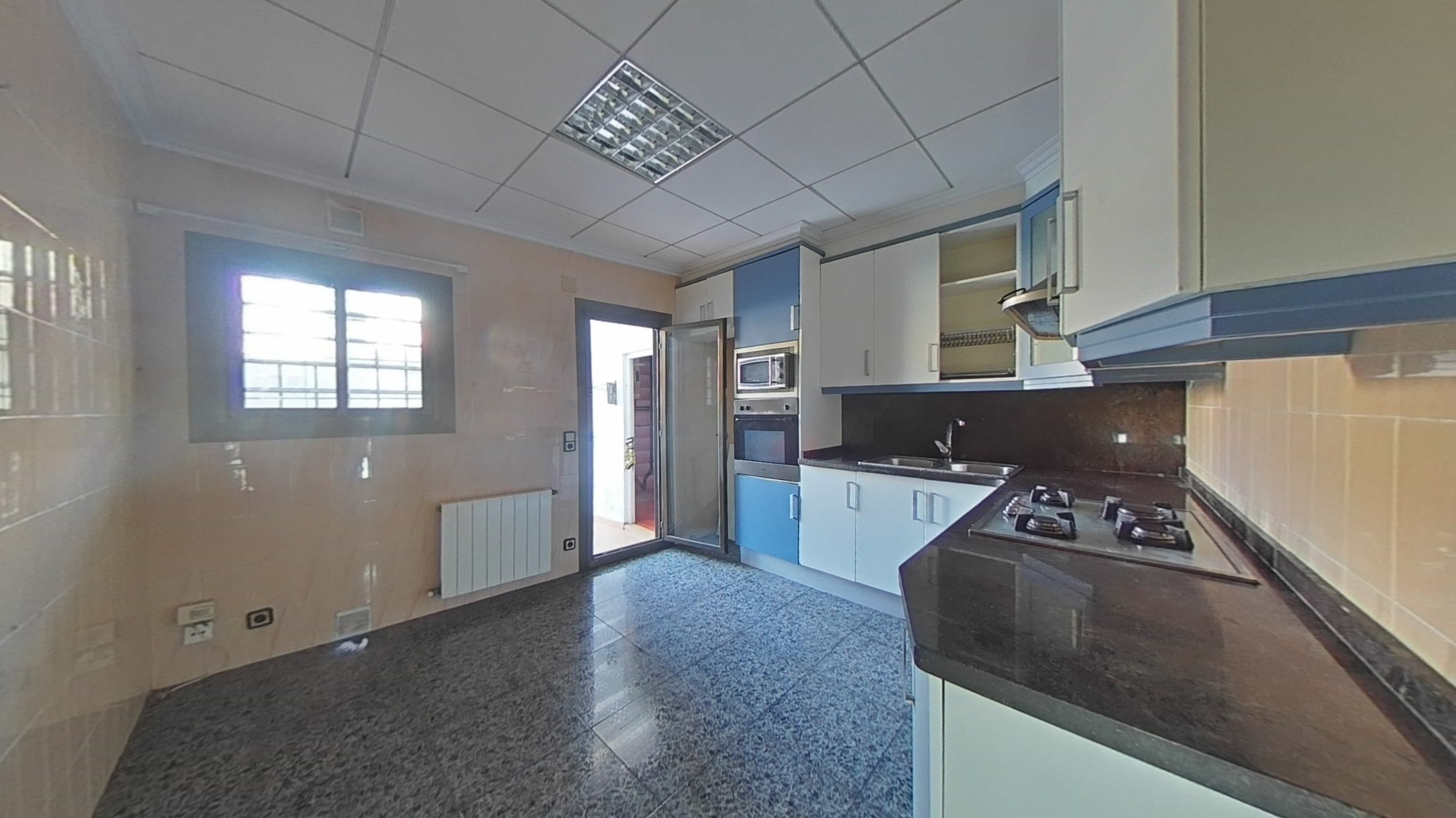 Flat for sale in calle Santes Creus