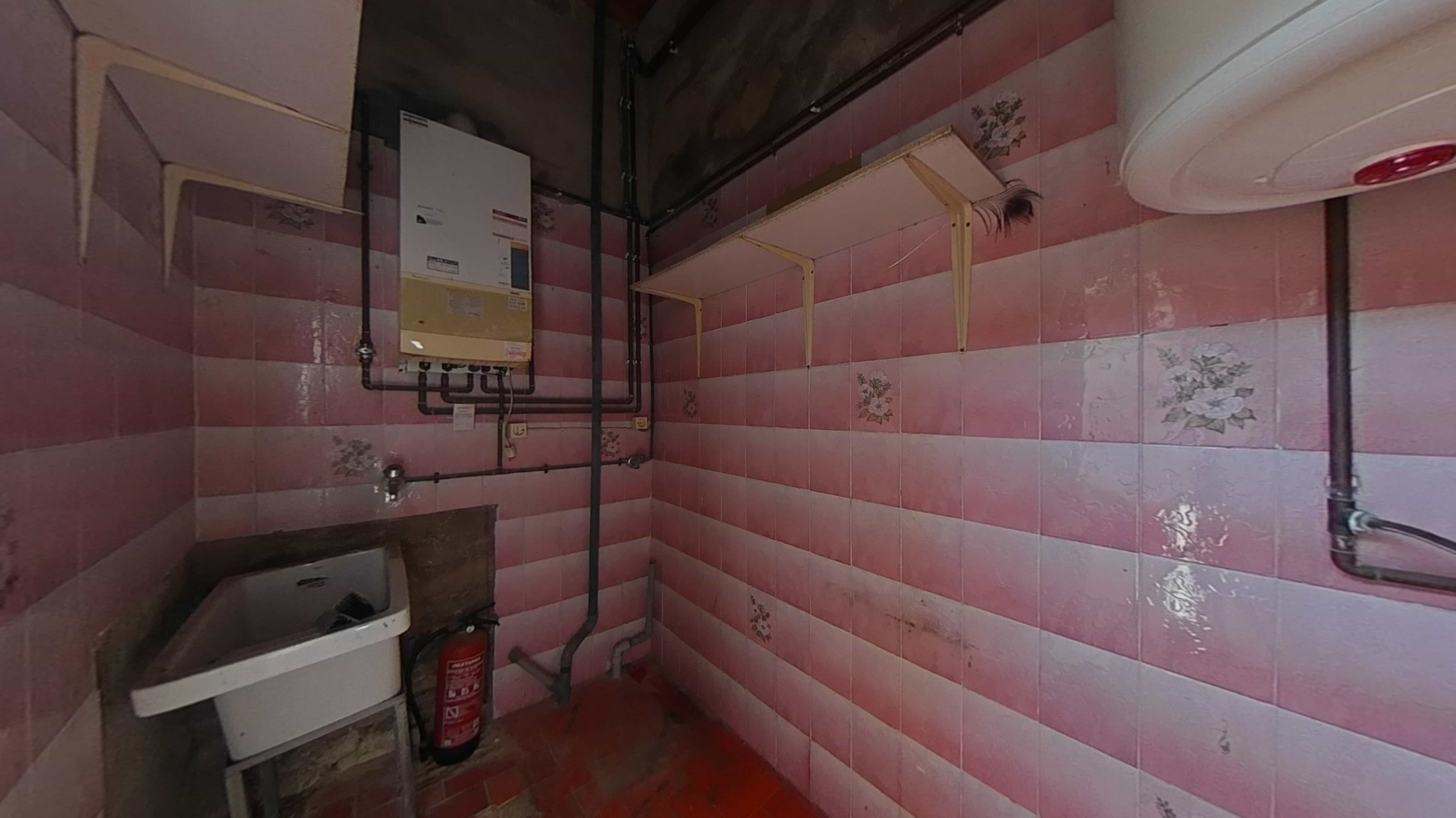 Flat for sale in calle Santes Creus