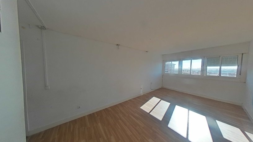Piso en venta en calle Riu de Llobregat