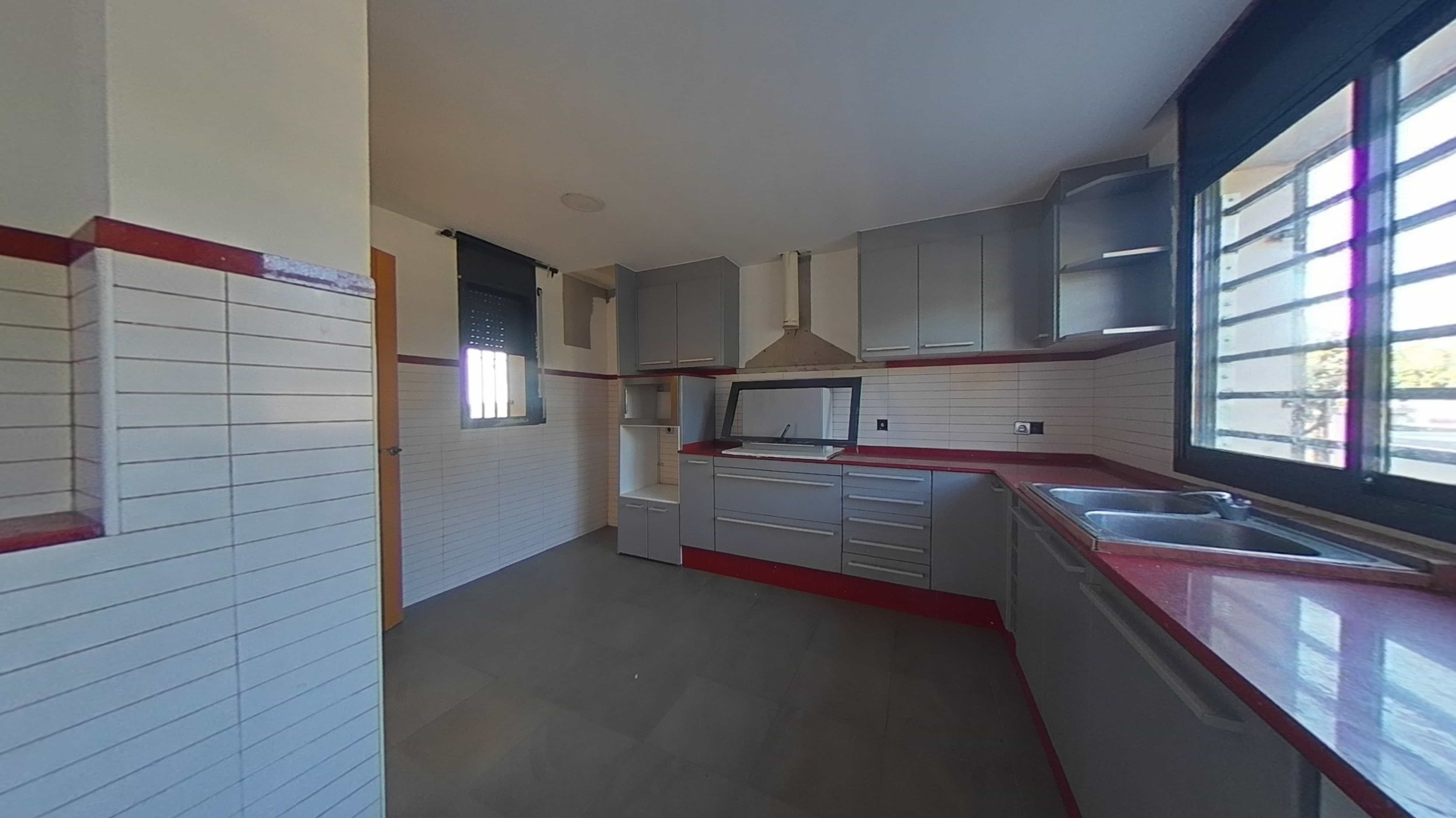 Inmueble en venta en calle Miquel Marti I Pol