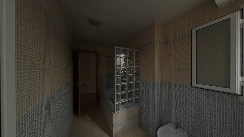 Chalet adosado en venta en avda Del Til.lers