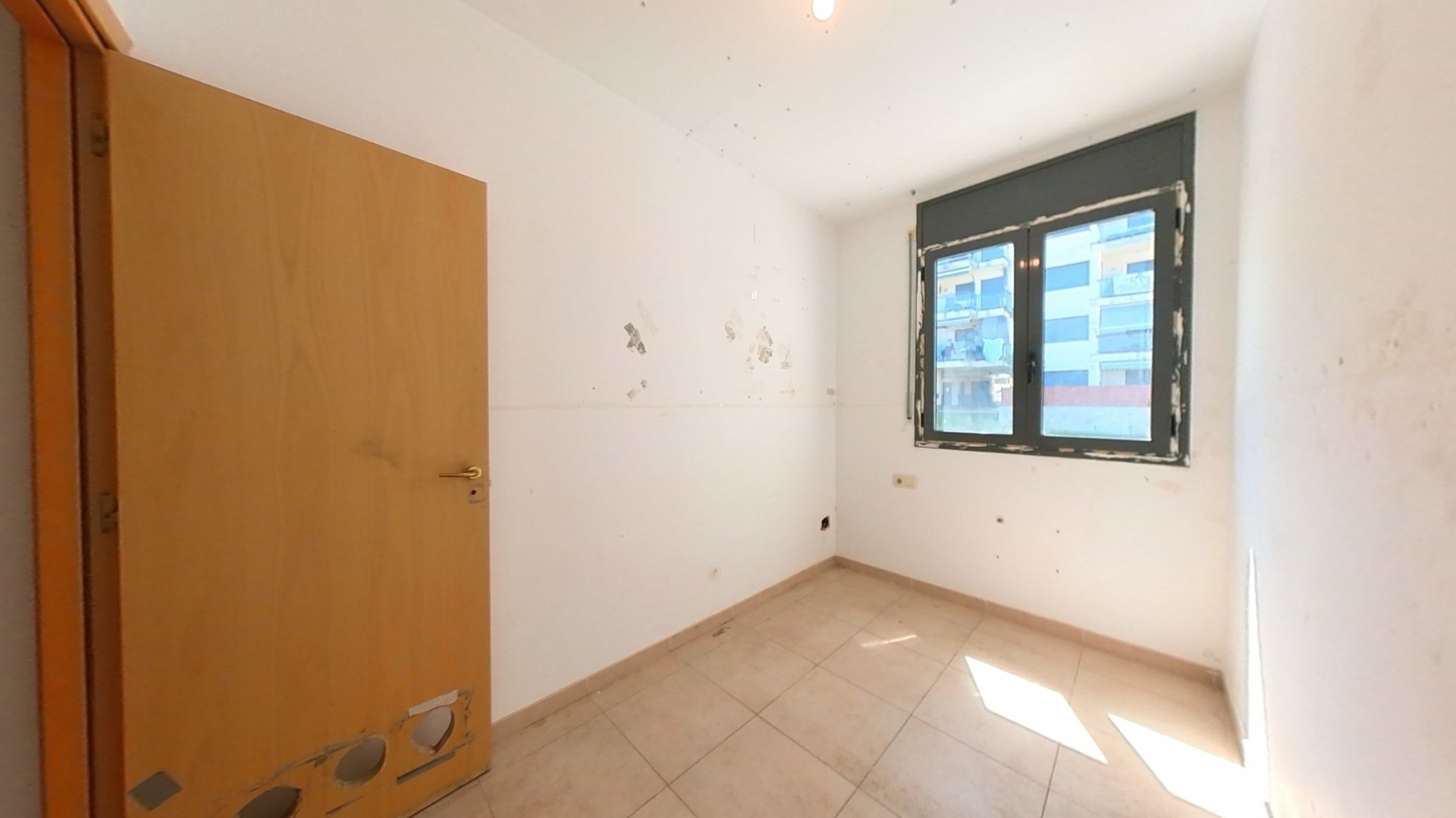 Townhouse for sale in calle Lola Anglada
