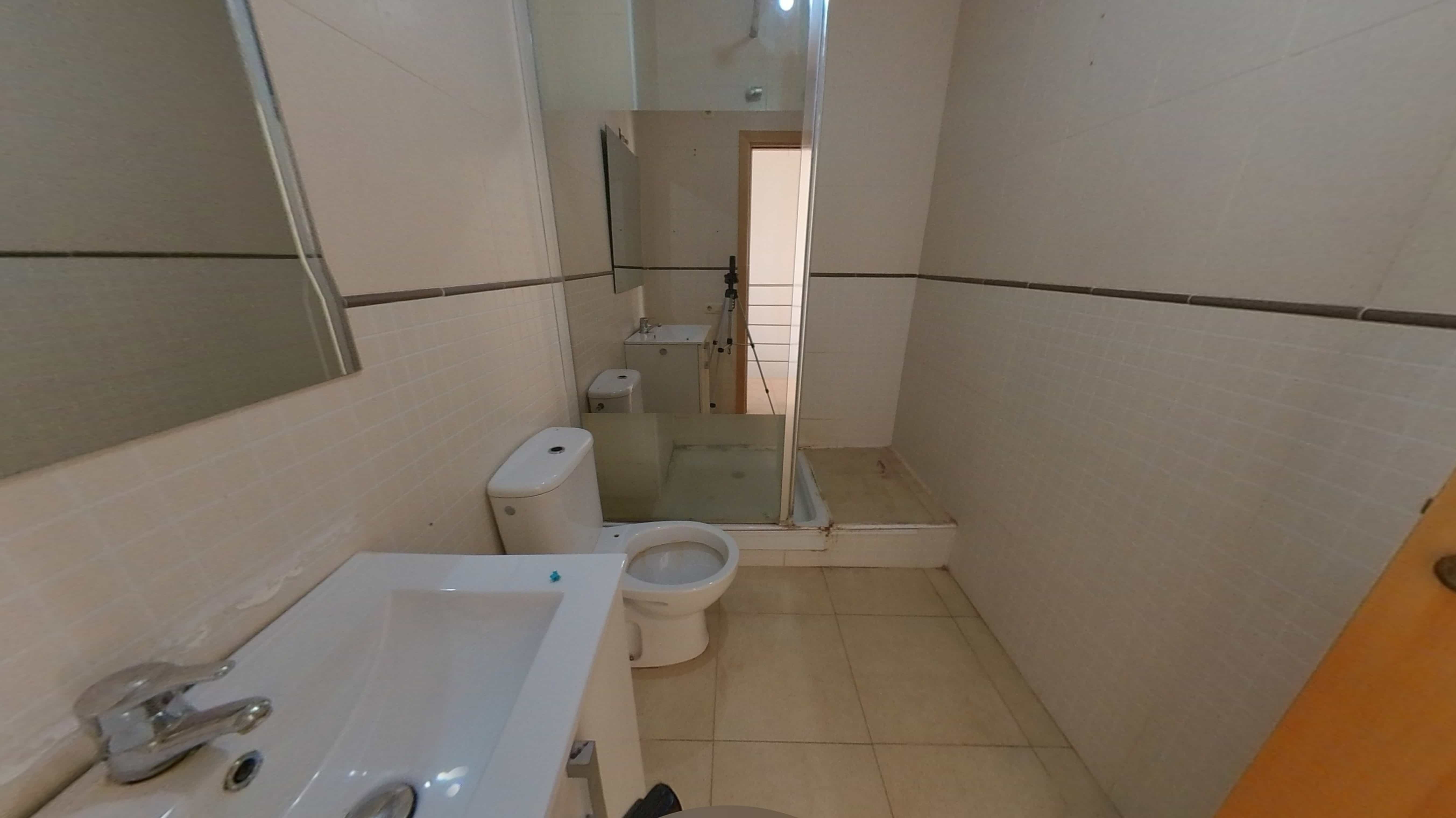 Townhouse for sale in calle Lola Anglada