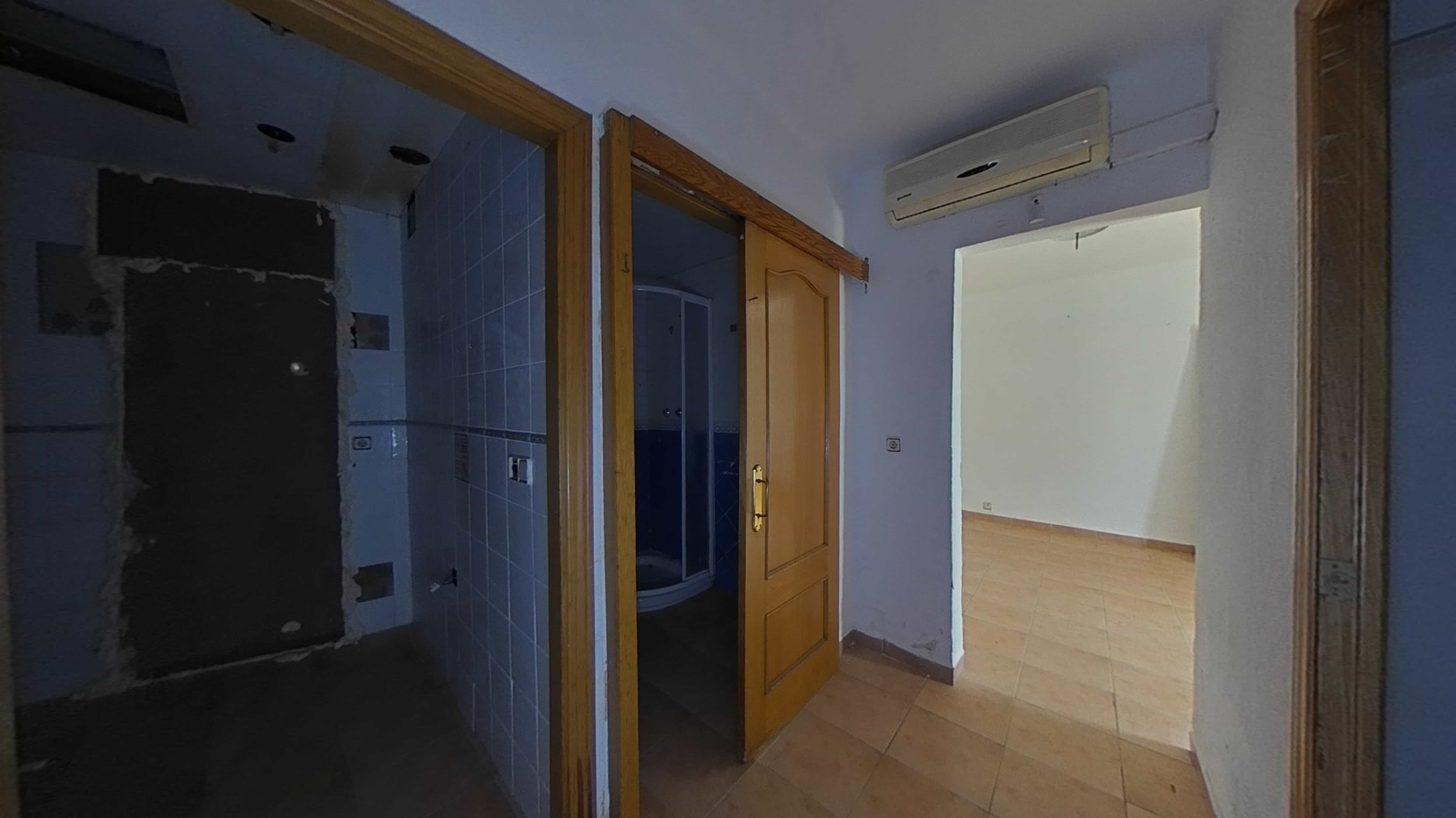 Flat for sale in calle Pau Casals