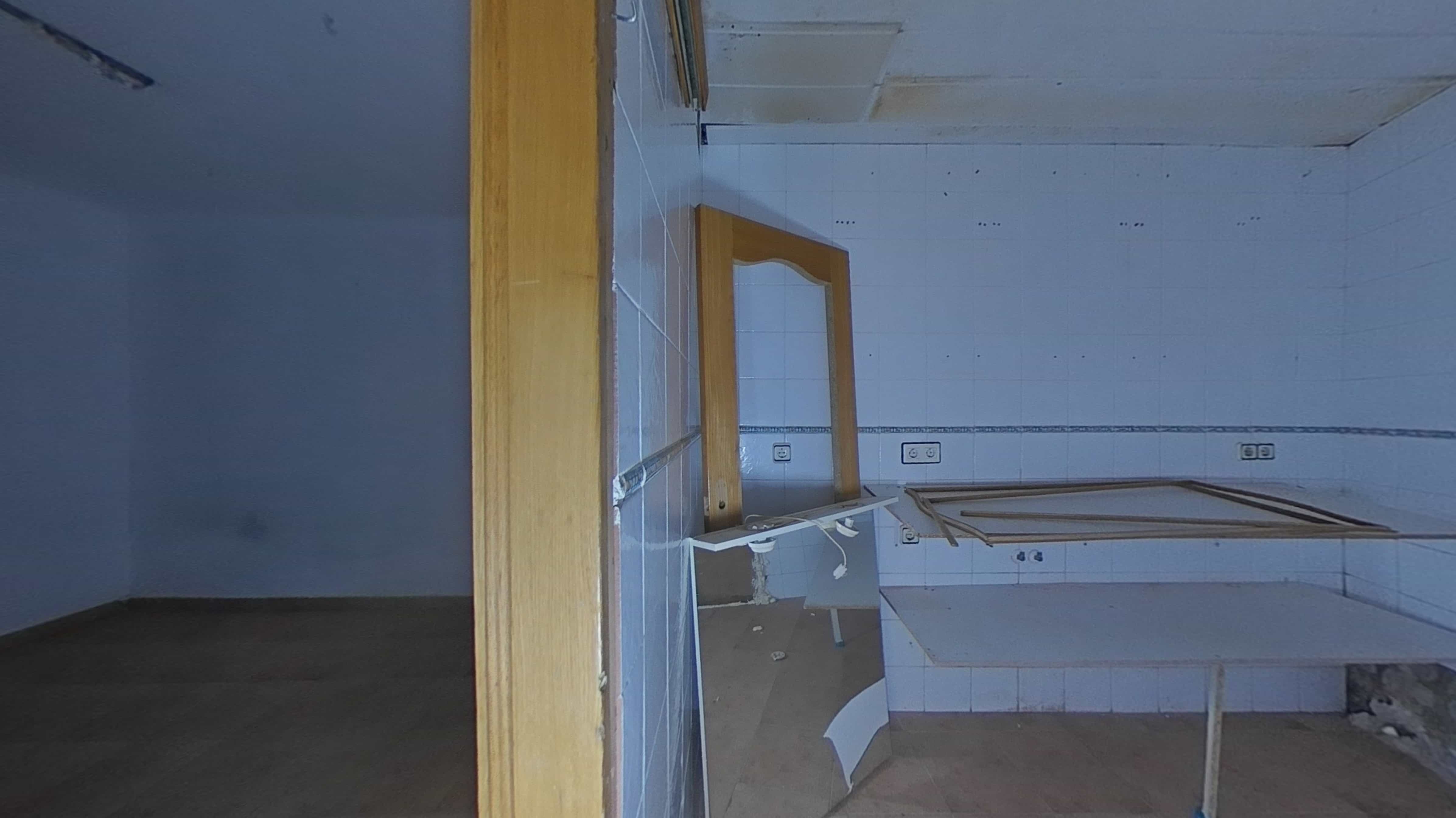 Flat for sale in calle Pau Casals