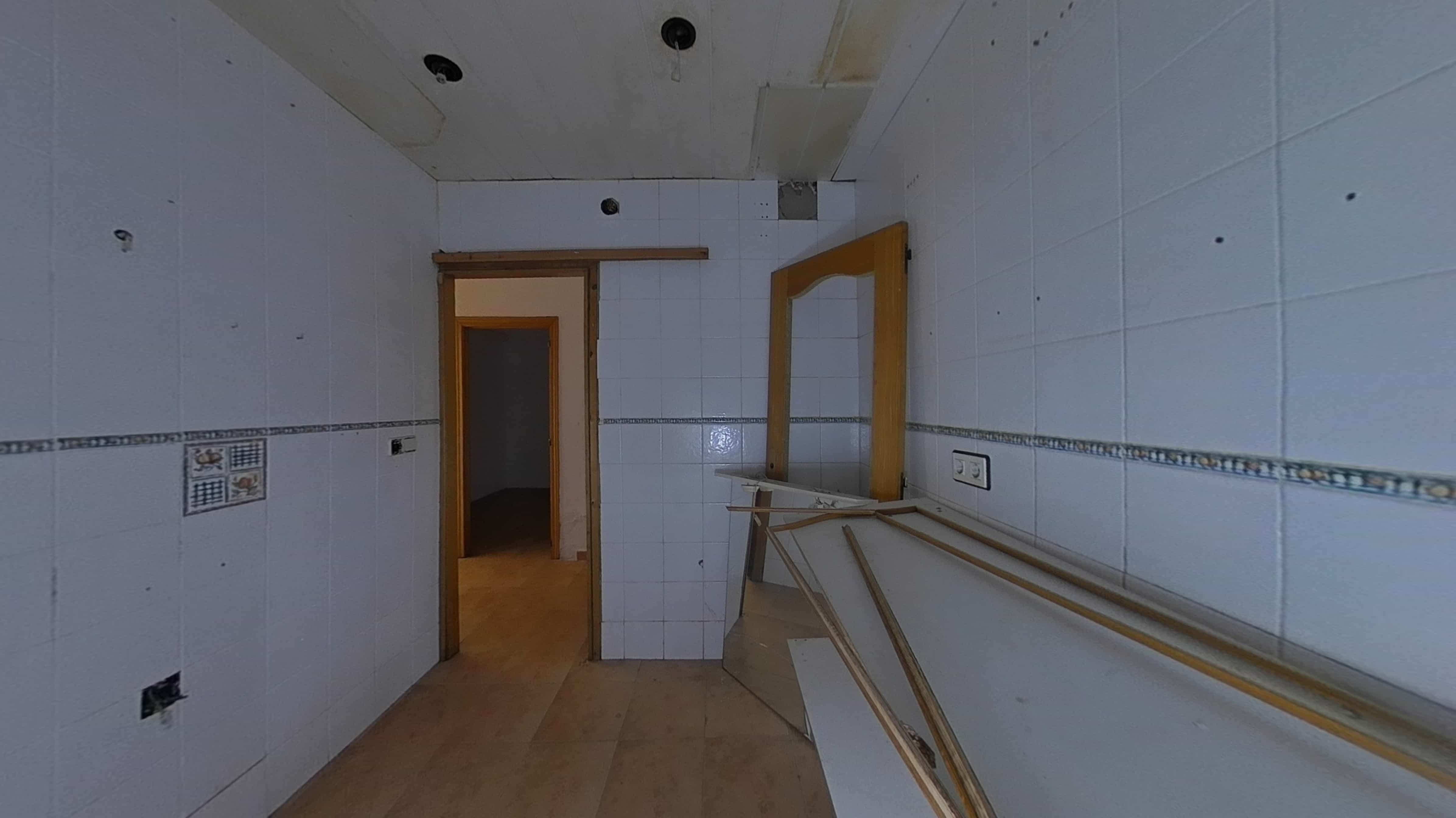 Flat for sale in calle Pau Casals