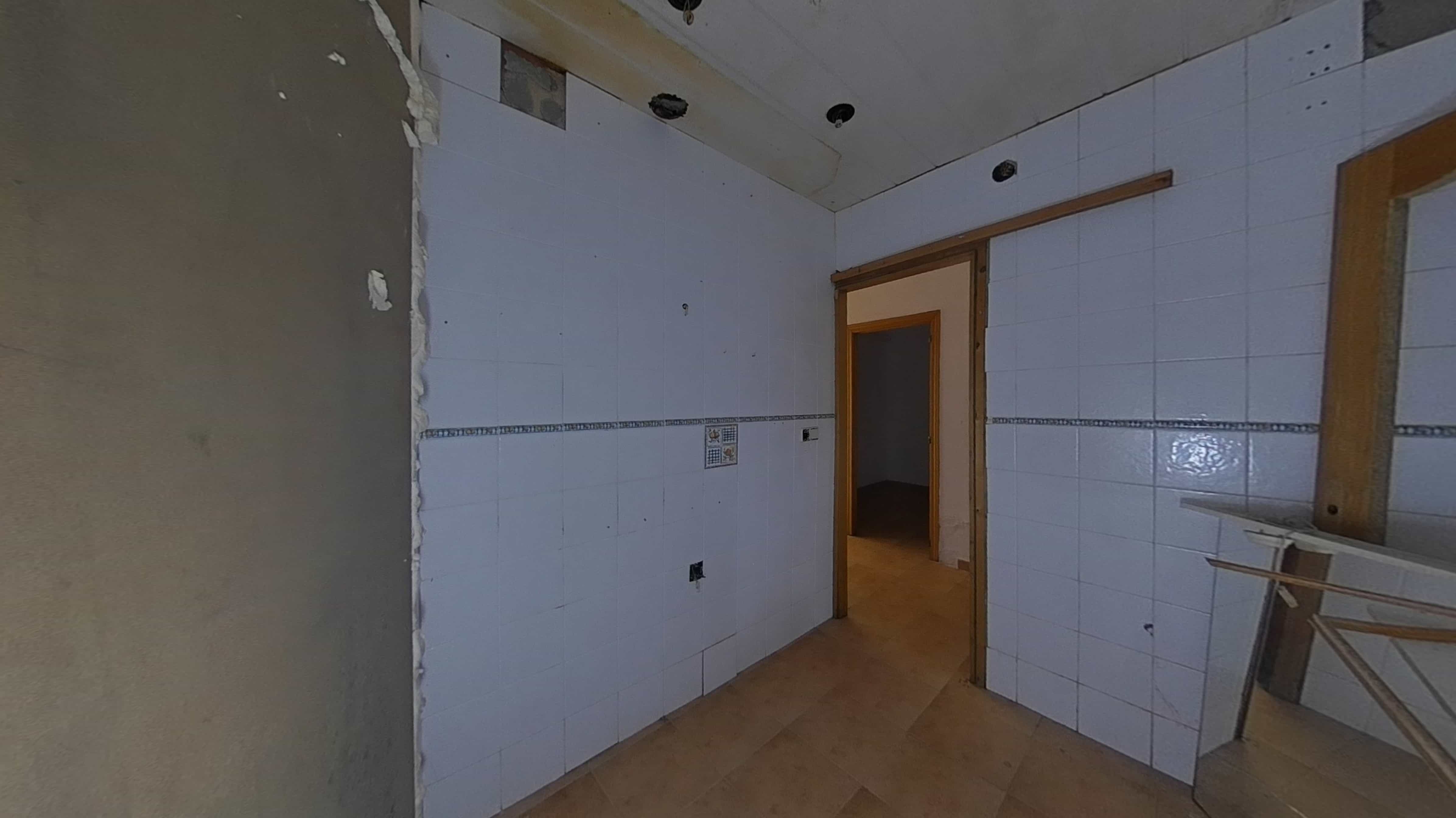 Flat for sale in calle Pau Casals