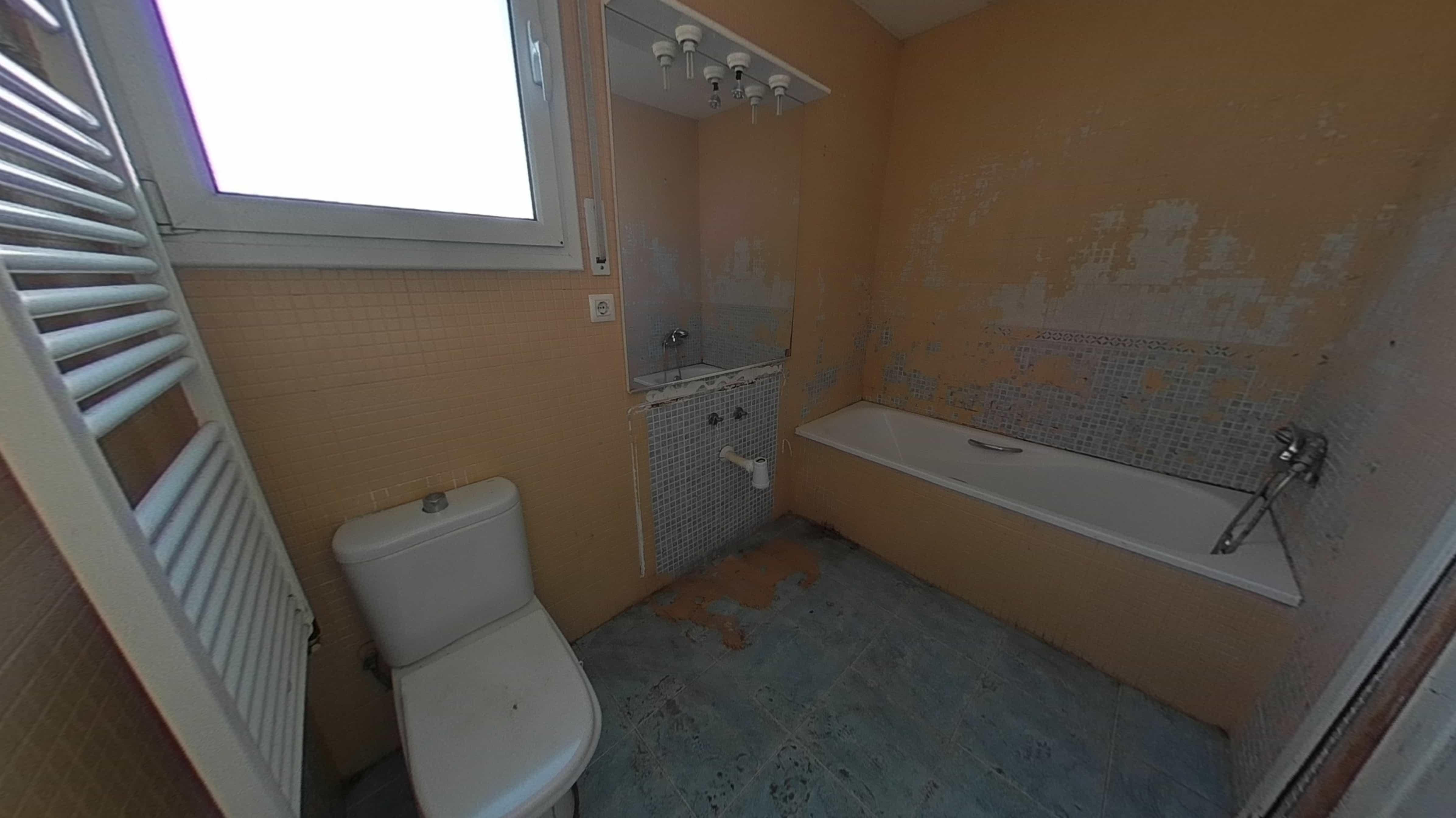 Townhouse for sale in avda Torre Dels Escipions