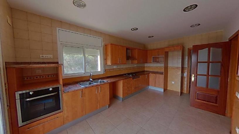 Chalet adosado en venta en calle Via Lactea