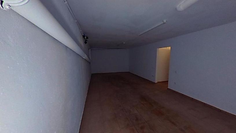 Chalet adosado en venta en calle Via Lactea
